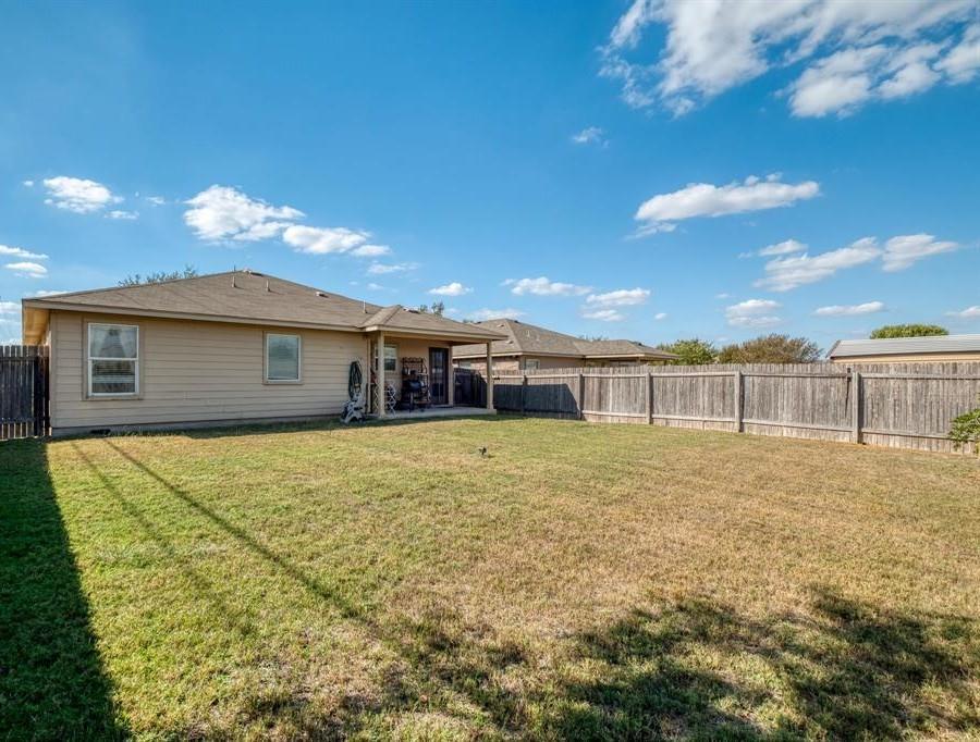 303 Baldwin St, Hutto, TX 78634