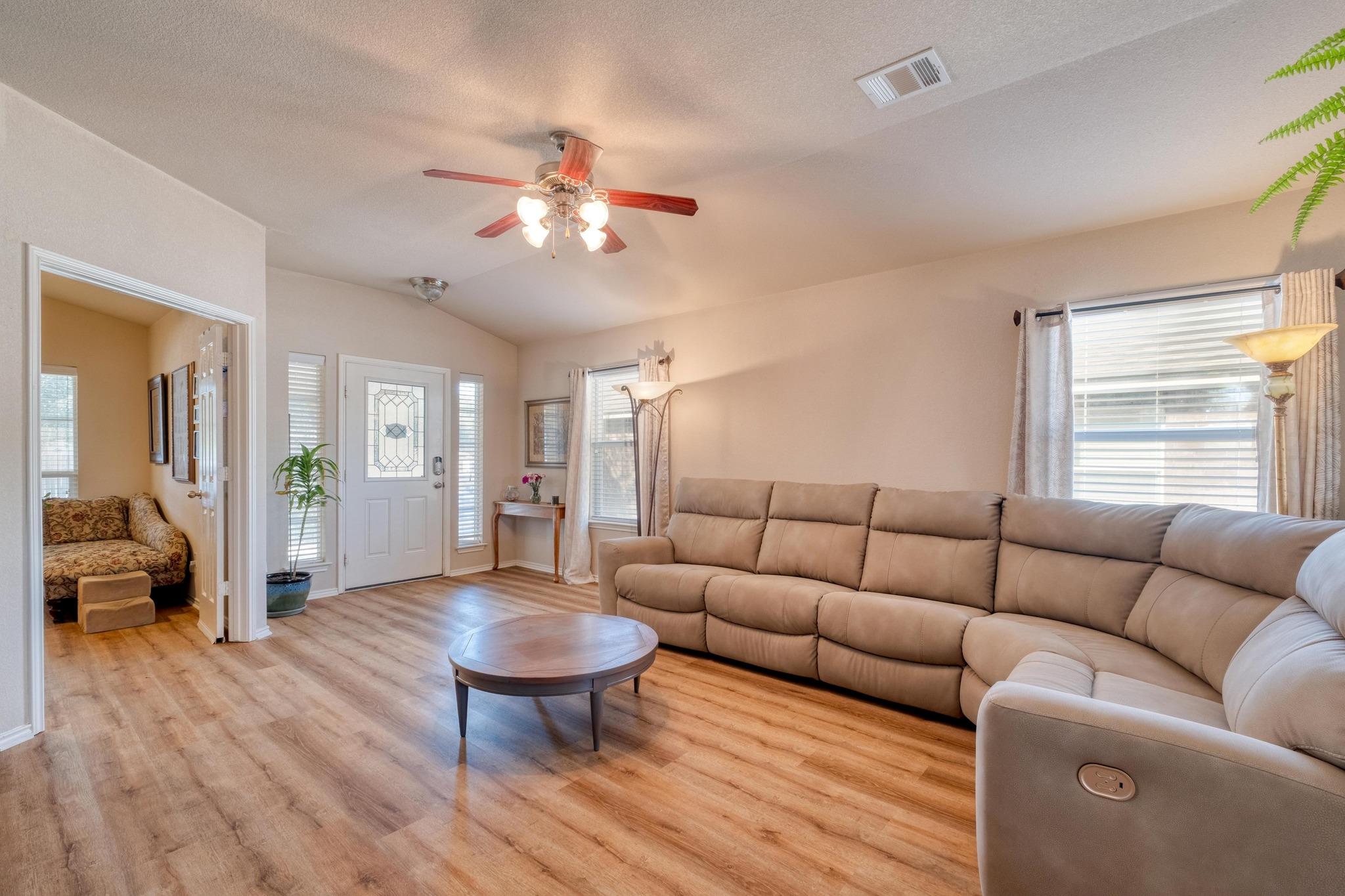 303 Baldwin St, Hutto, TX 78634