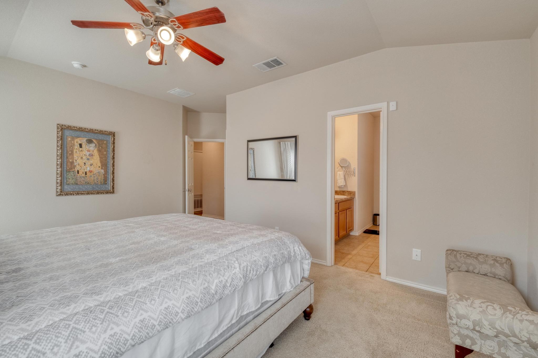 303 Baldwin St, Hutto, TX 78634