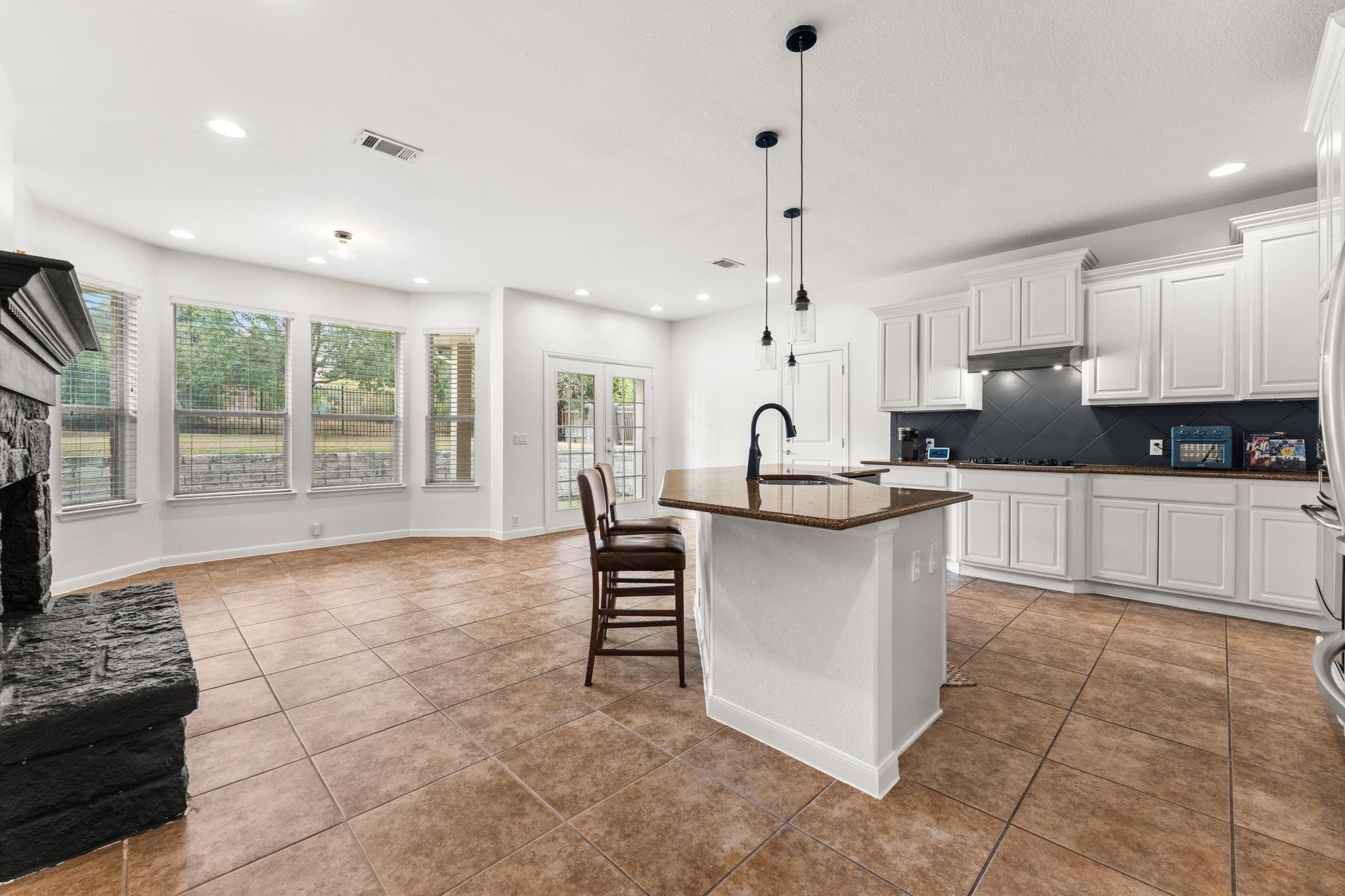 167 Desert Willow Way, Austin, TX 78737