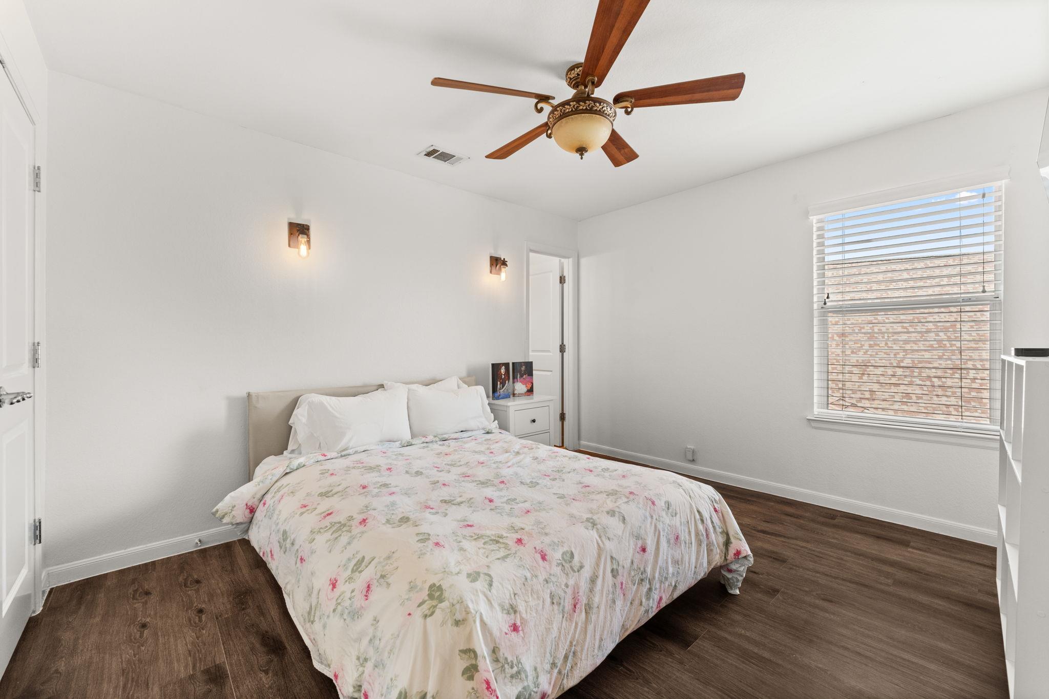 167 Desert Willow Way, Austin, TX 78737