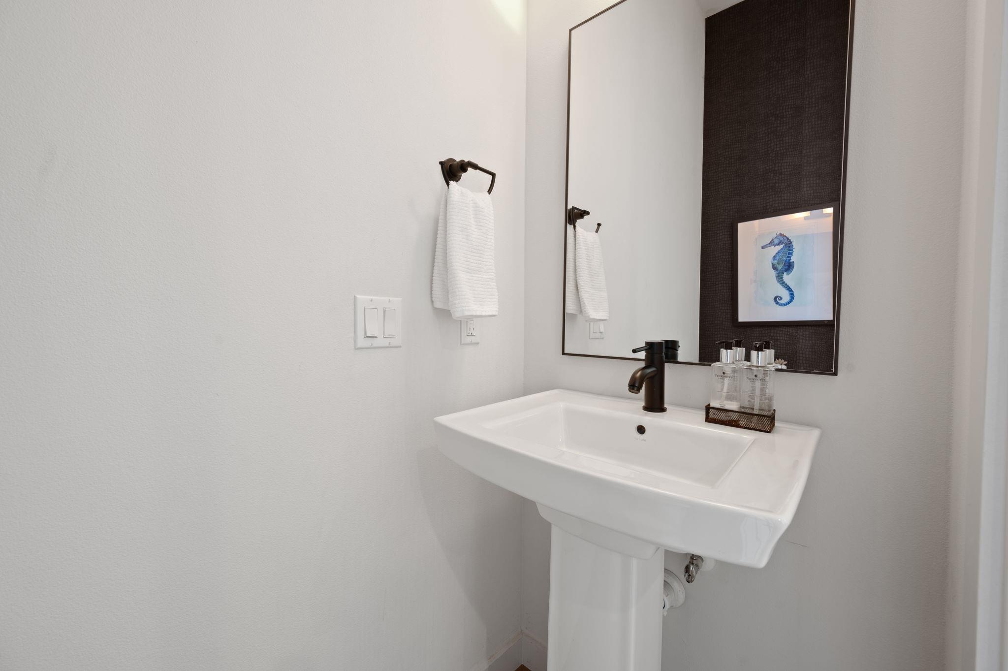 2941 E 14th St # 2, Austin, TX 78702