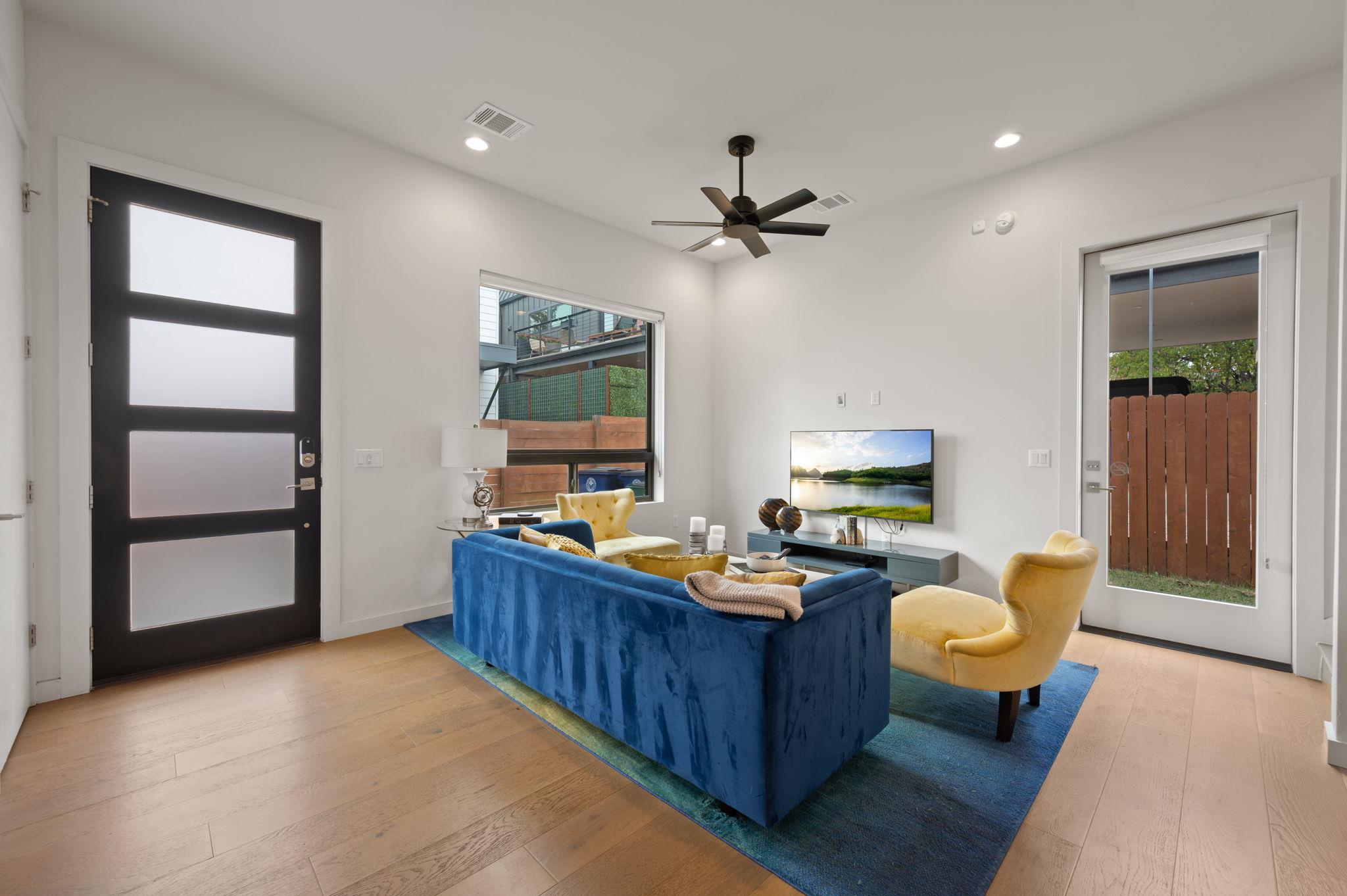 2941 E 14th St # 2, Austin, TX 78702