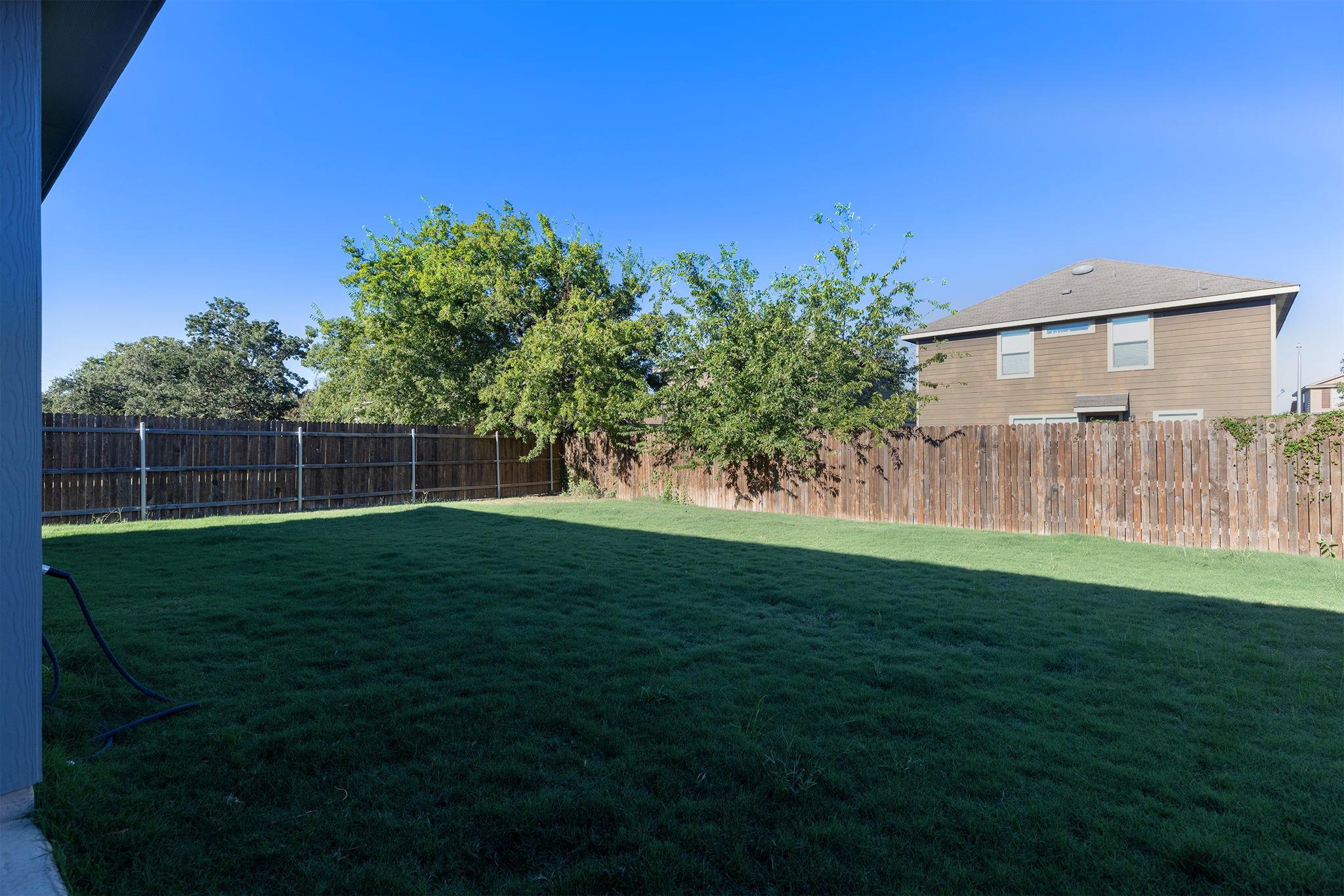 332 Spotted Rail Rdg, Leander, TX 78641