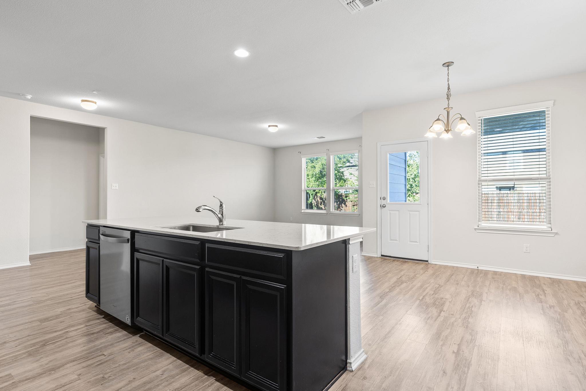 332 Spotted Rail Rdg, Leander, TX 78641