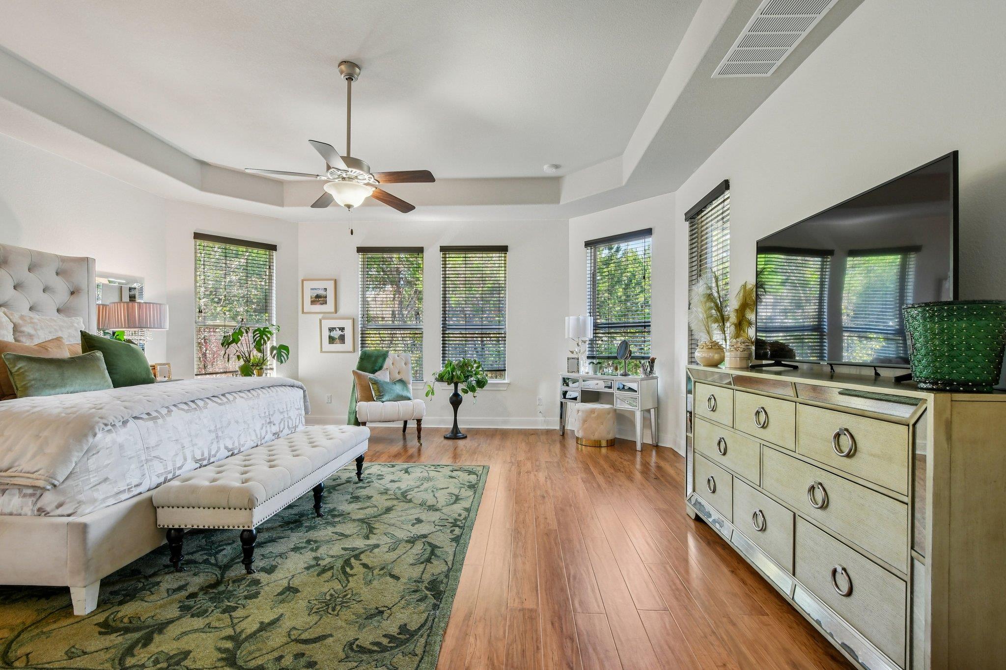 124 S Sage Holw, Dripping Springs, TX 78620