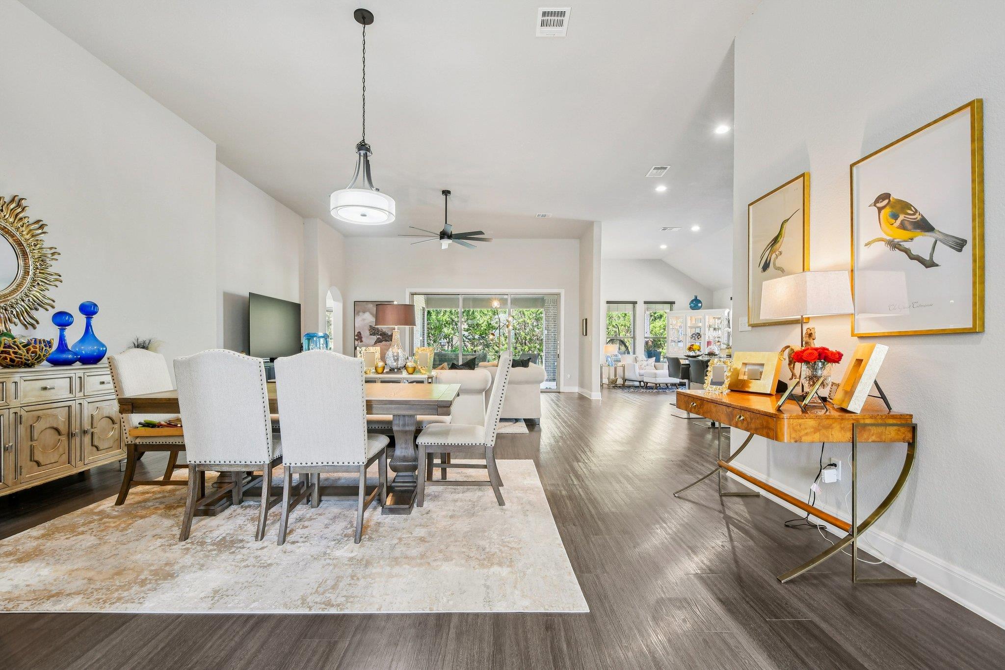 124 S Sage Holw, Dripping Springs, TX 78620