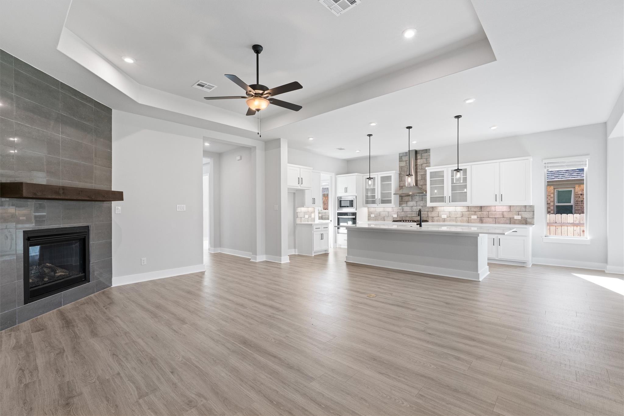 806 N Fork Trl, Georgetown, TX 78633