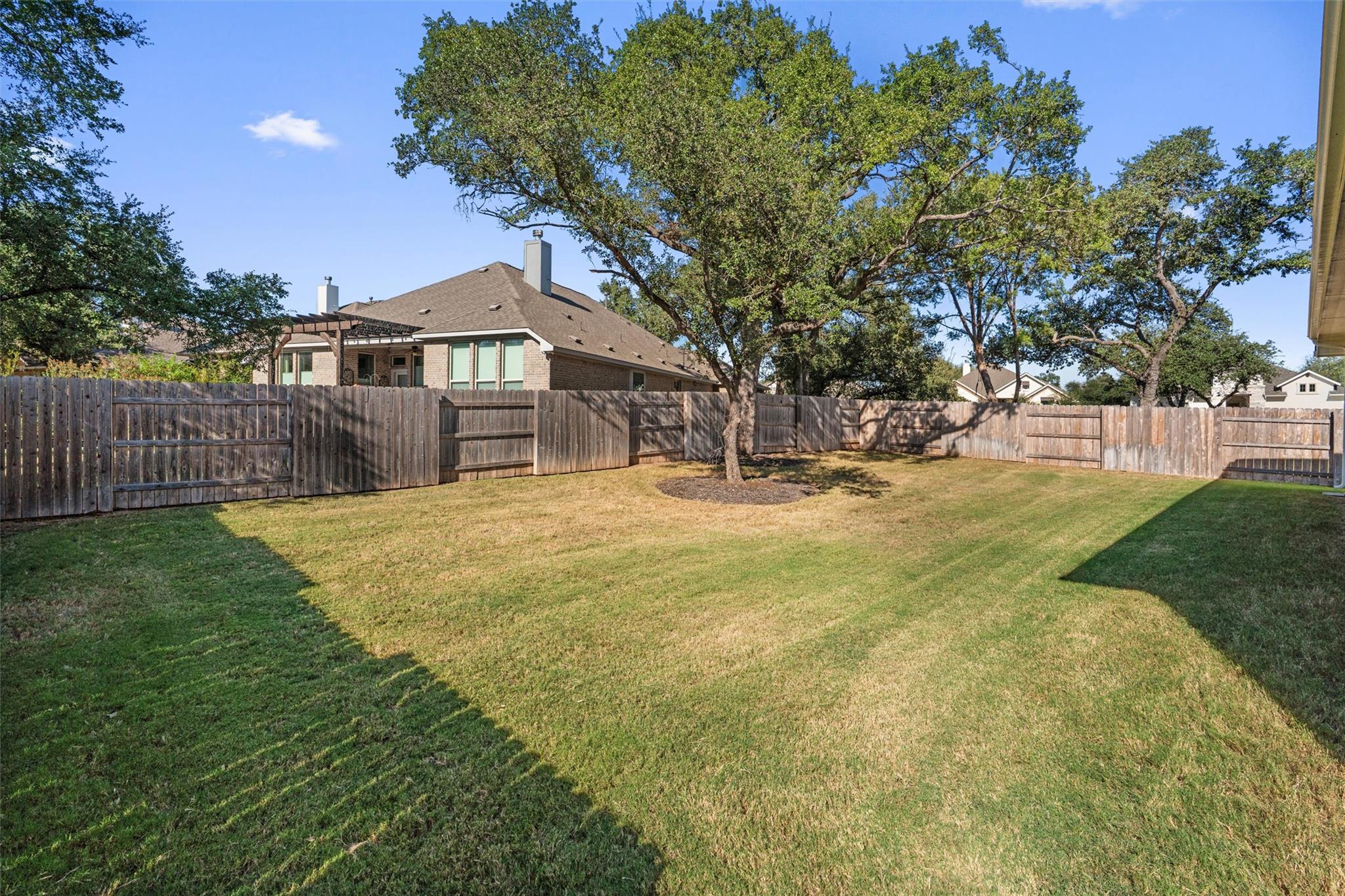 806 N Fork Trl, Georgetown, TX 78633