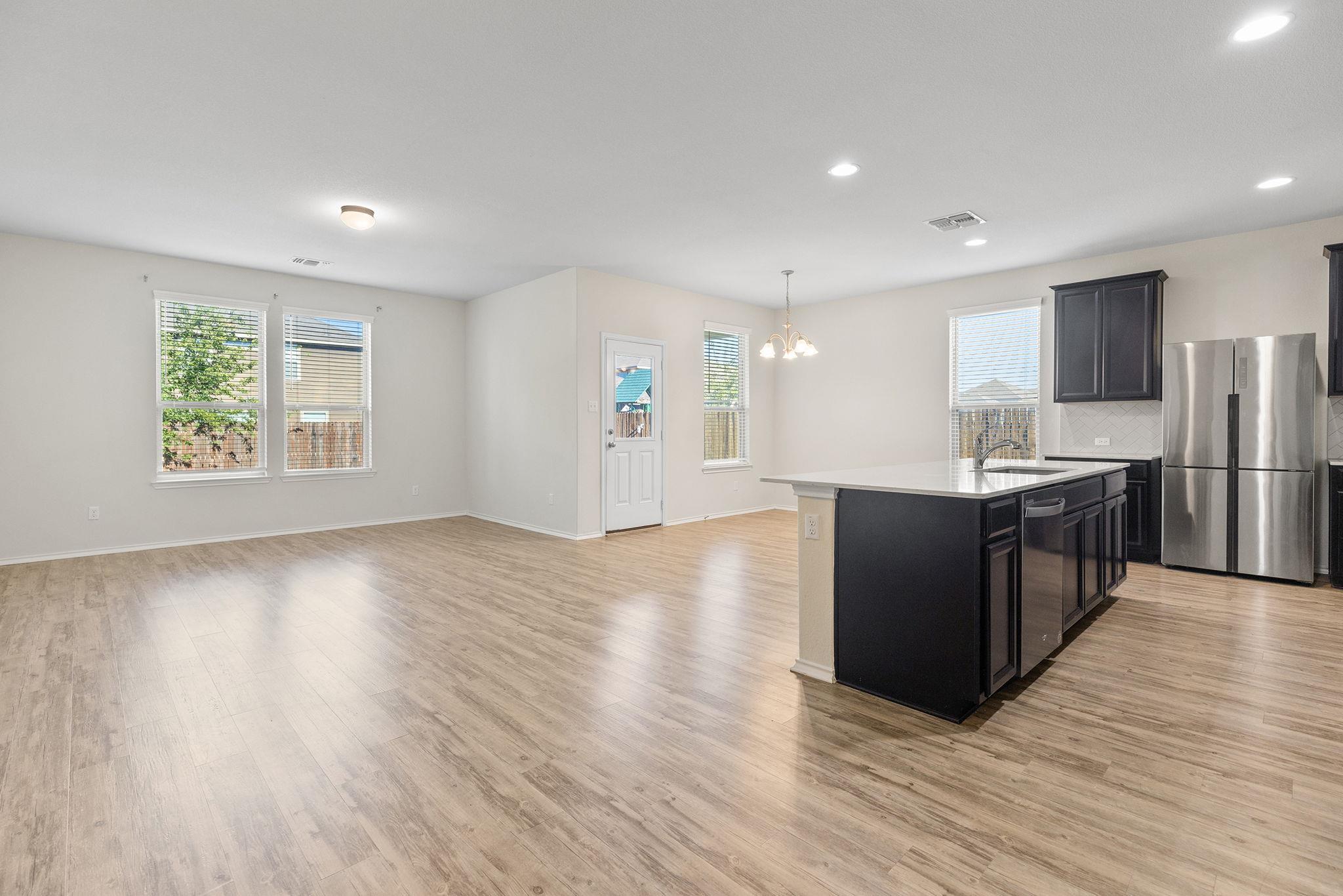 332 Spotted Rail Rdg, Leander, TX 78641