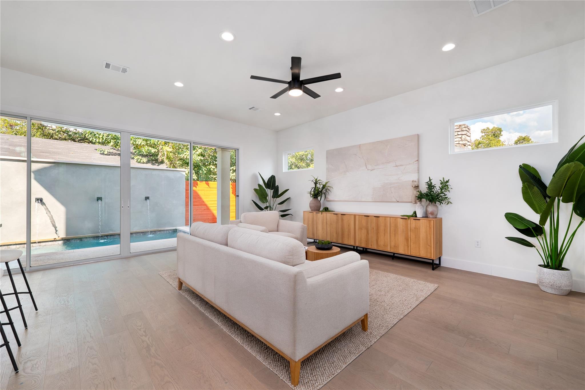 1702 Pennsylvania Ave, Austin, TX 78702