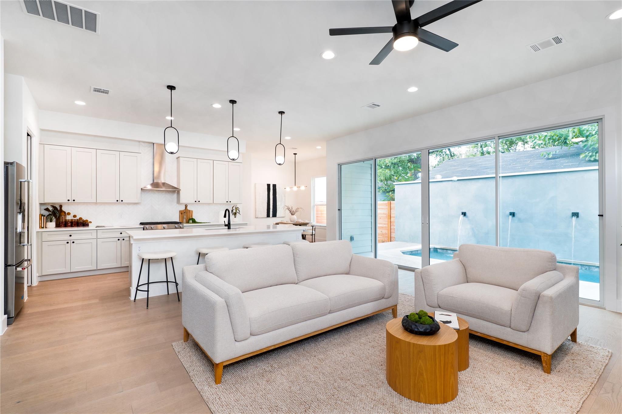 1702 Pennsylvania Ave, Austin, TX 78702