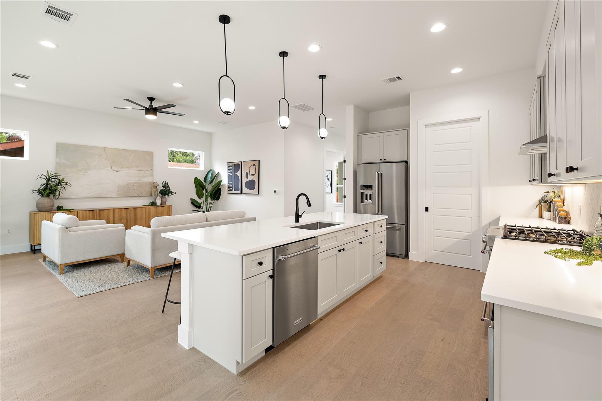 1702 Pennsylvania Ave, Austin, TX 78702