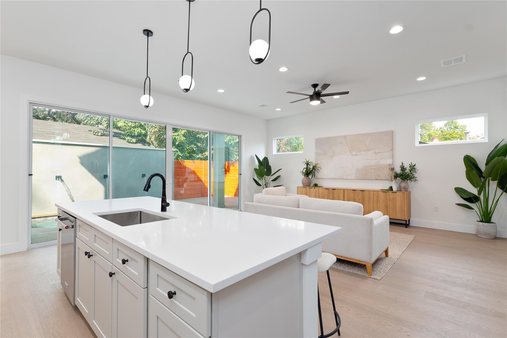 1702 Pennsylvania Ave, Austin, TX 78702