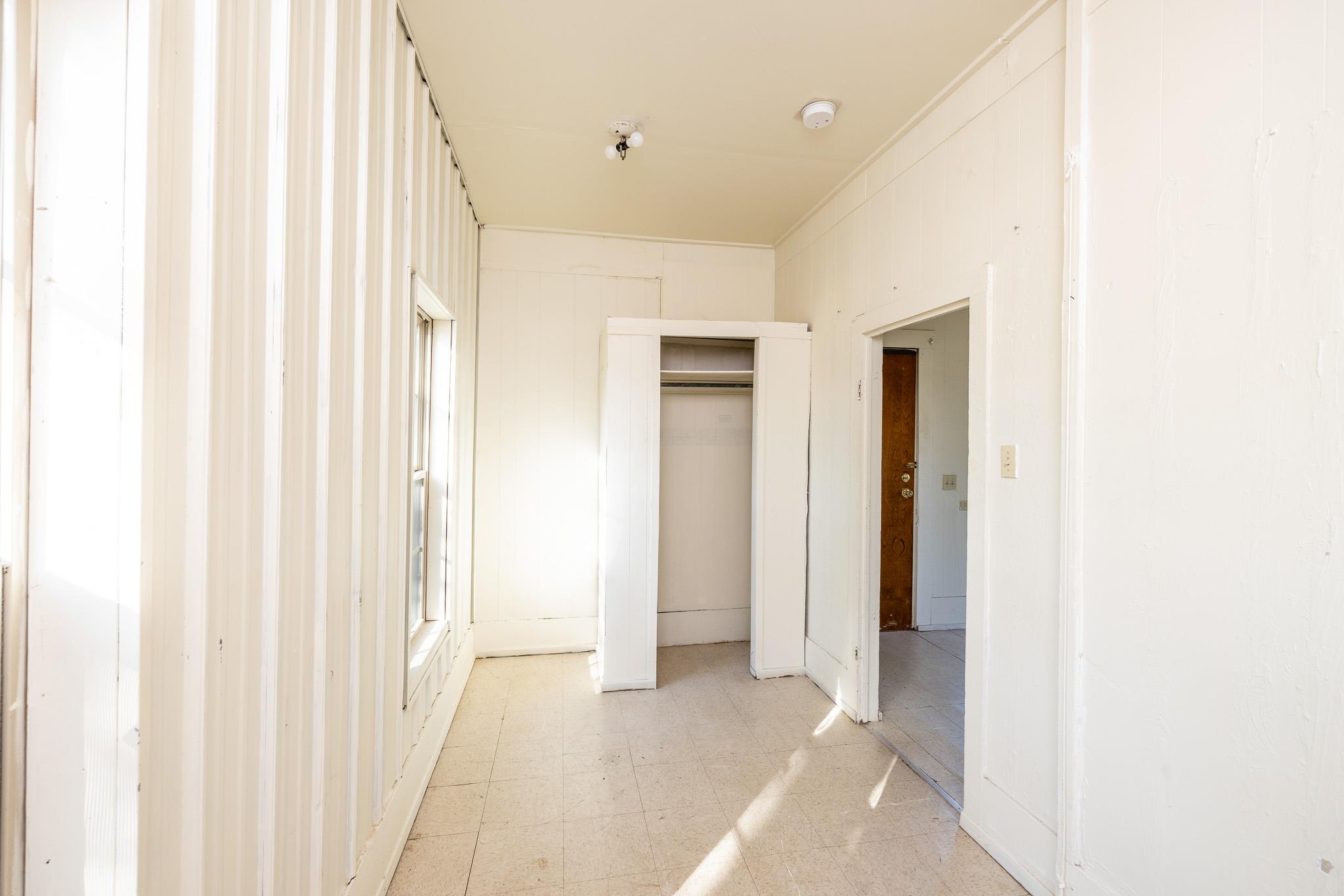 936 Water St, Gonzales, TX 78629