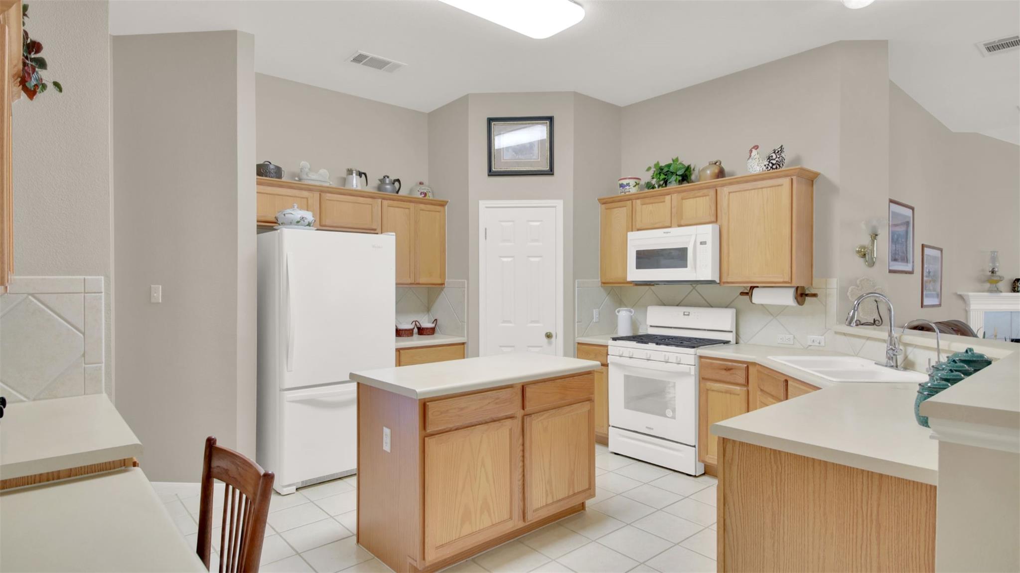 100 Copperwood Loop, Round Rock, TX 78664