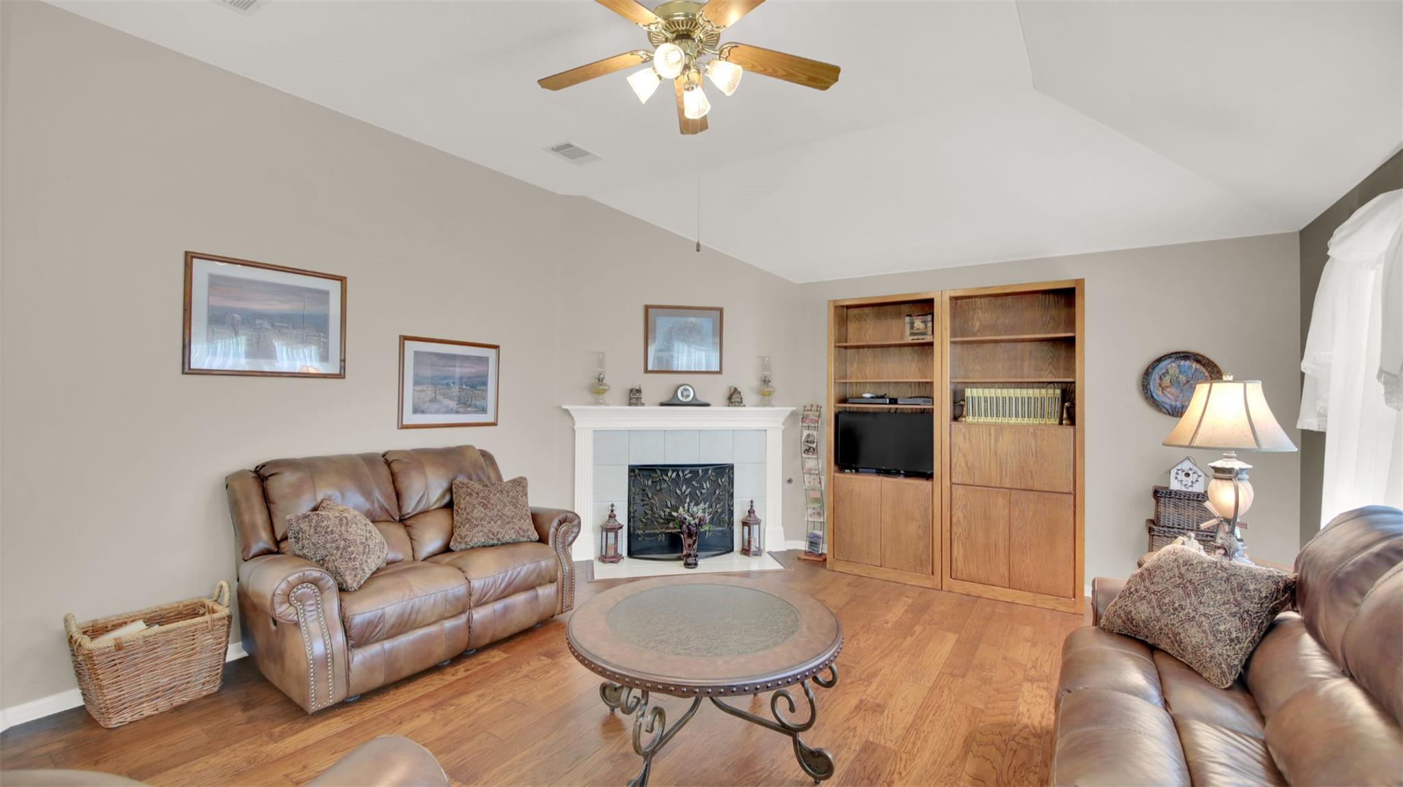 100 Copperwood Loop, Round Rock, TX 78664