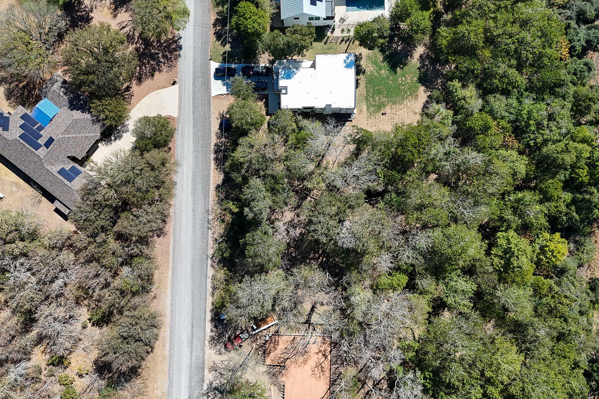 207 Kahana Ln, Bastrop, TX 78602