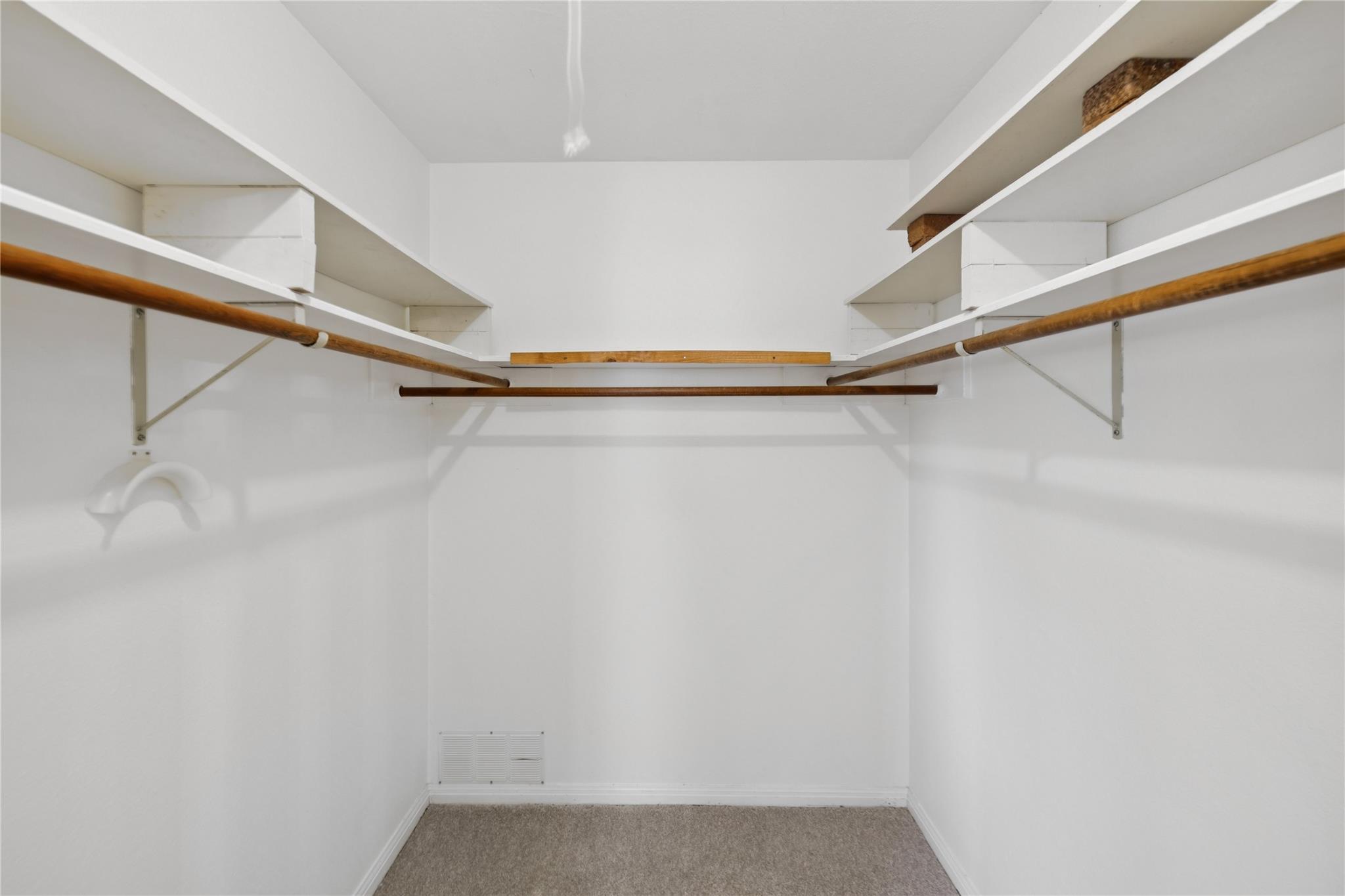 7005 Bent Oak Cir, Austin, TX 78749