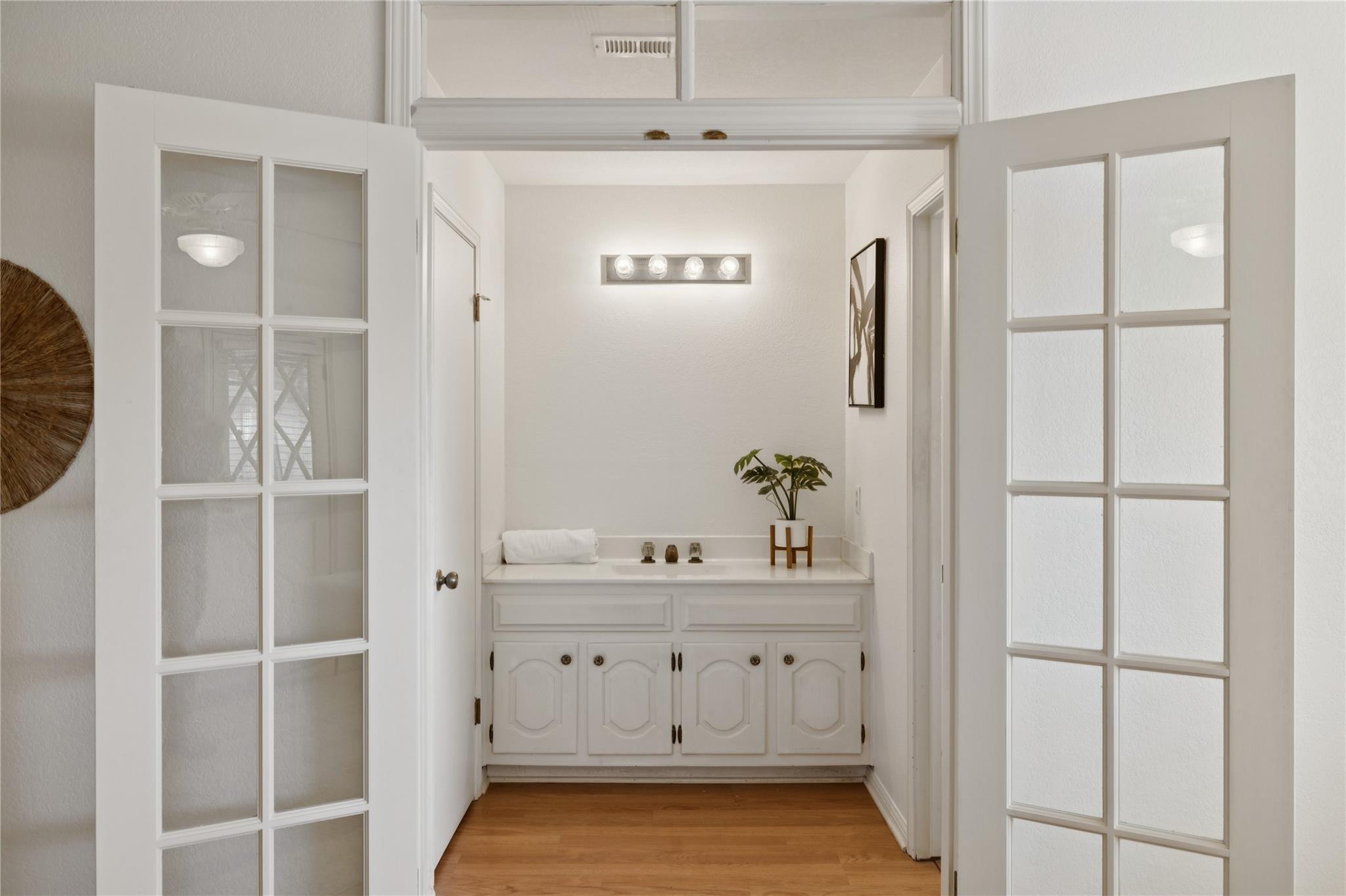 7005 Bent Oak Cir, Austin, TX 78749