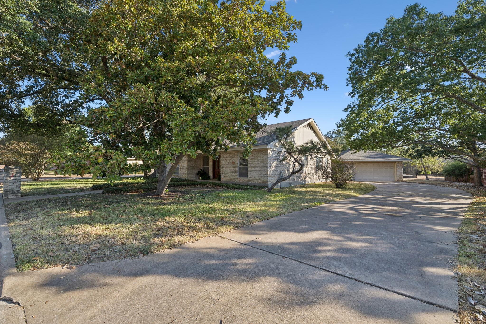 7005 Bent Oak Cir, Austin, TX 78749