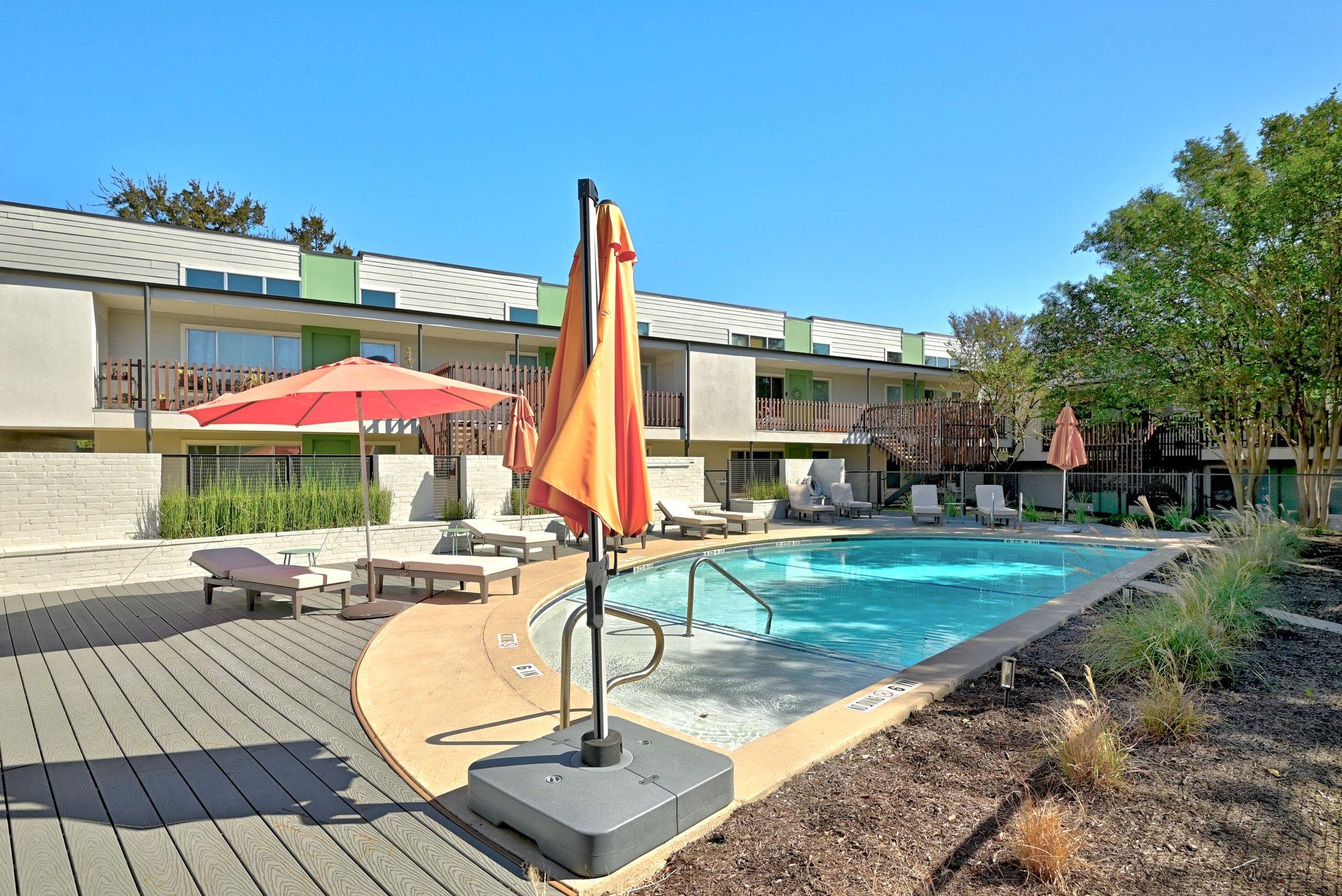 2200 Dickson Dr # 113, Austin, TX 78704