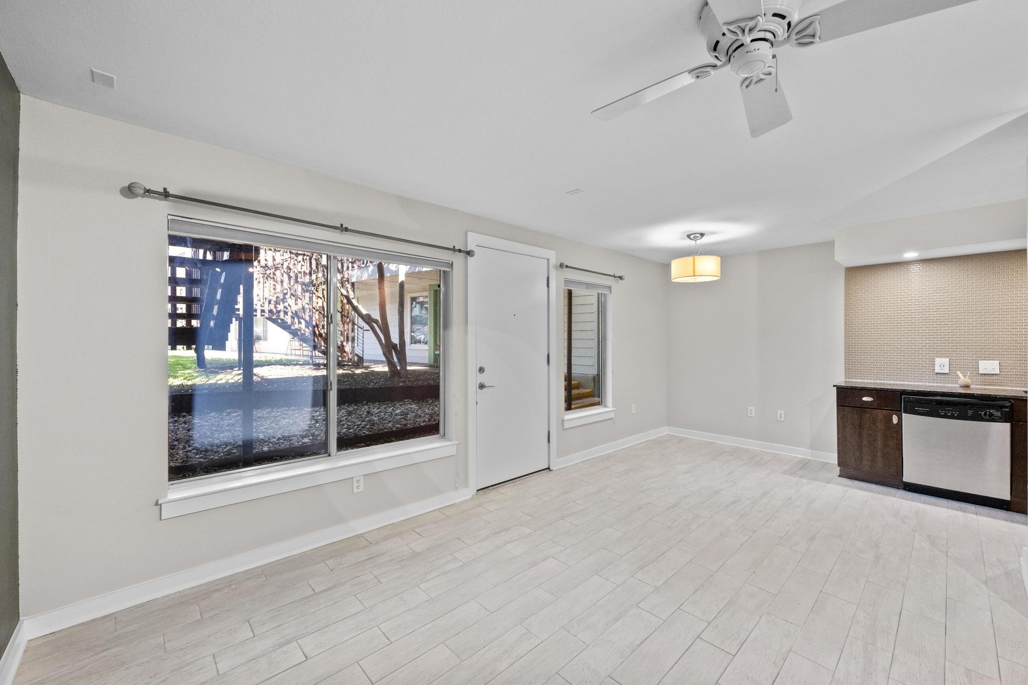 2200 Dickson Dr # 113, Austin, TX 78704