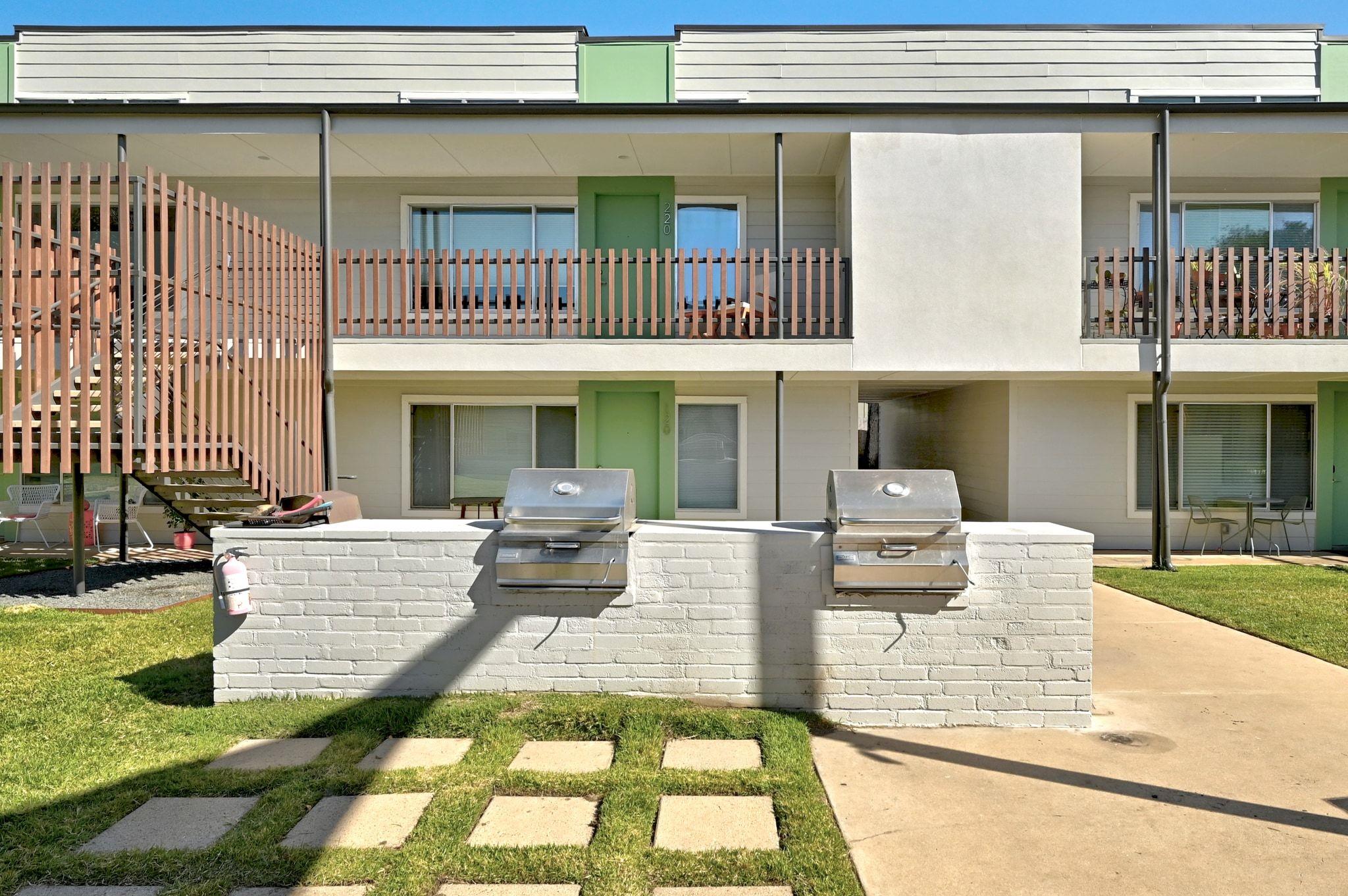 2200 Dickson Dr # 113, Austin, TX 78704