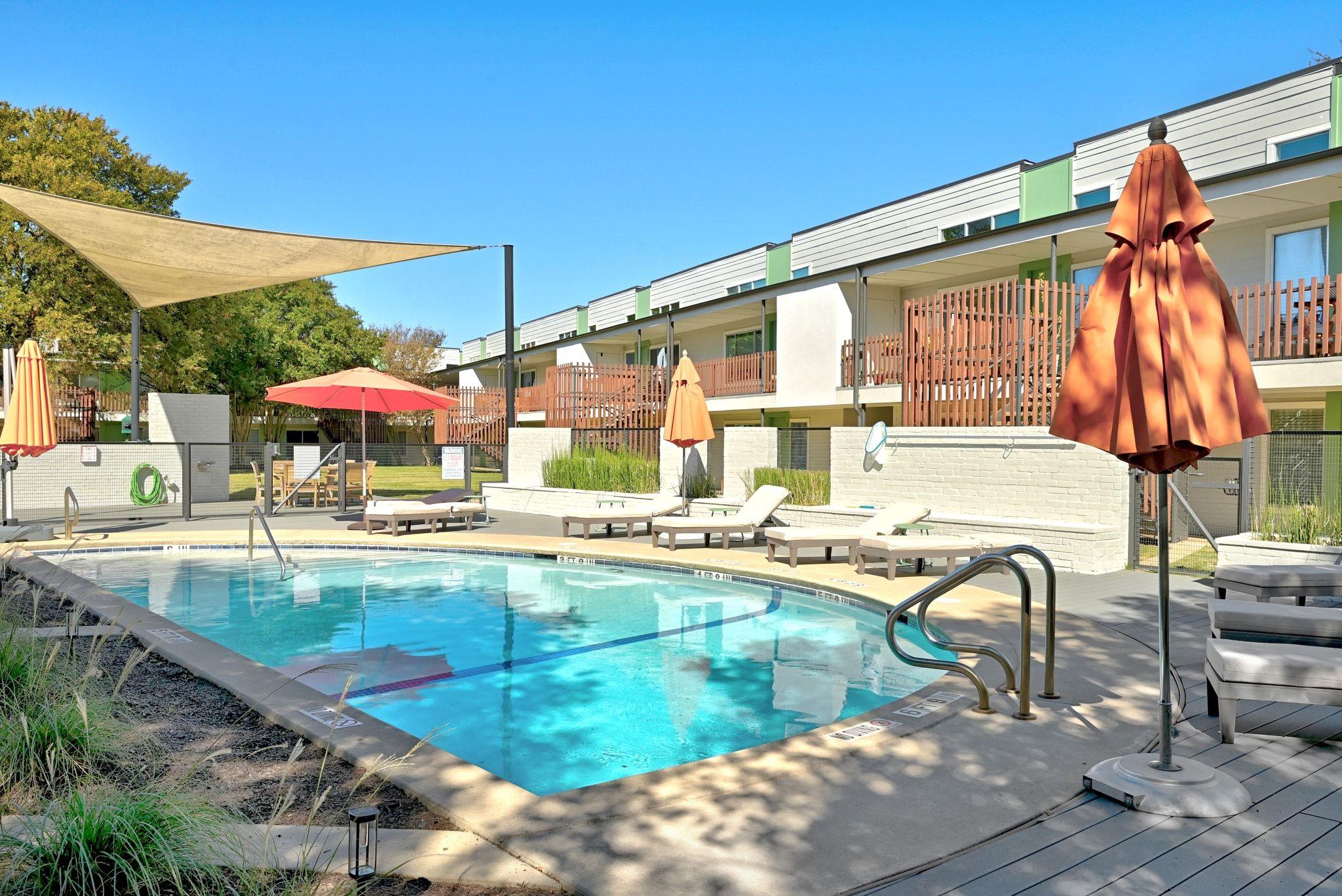 2200 Dickson Dr # 113, Austin, TX 78704