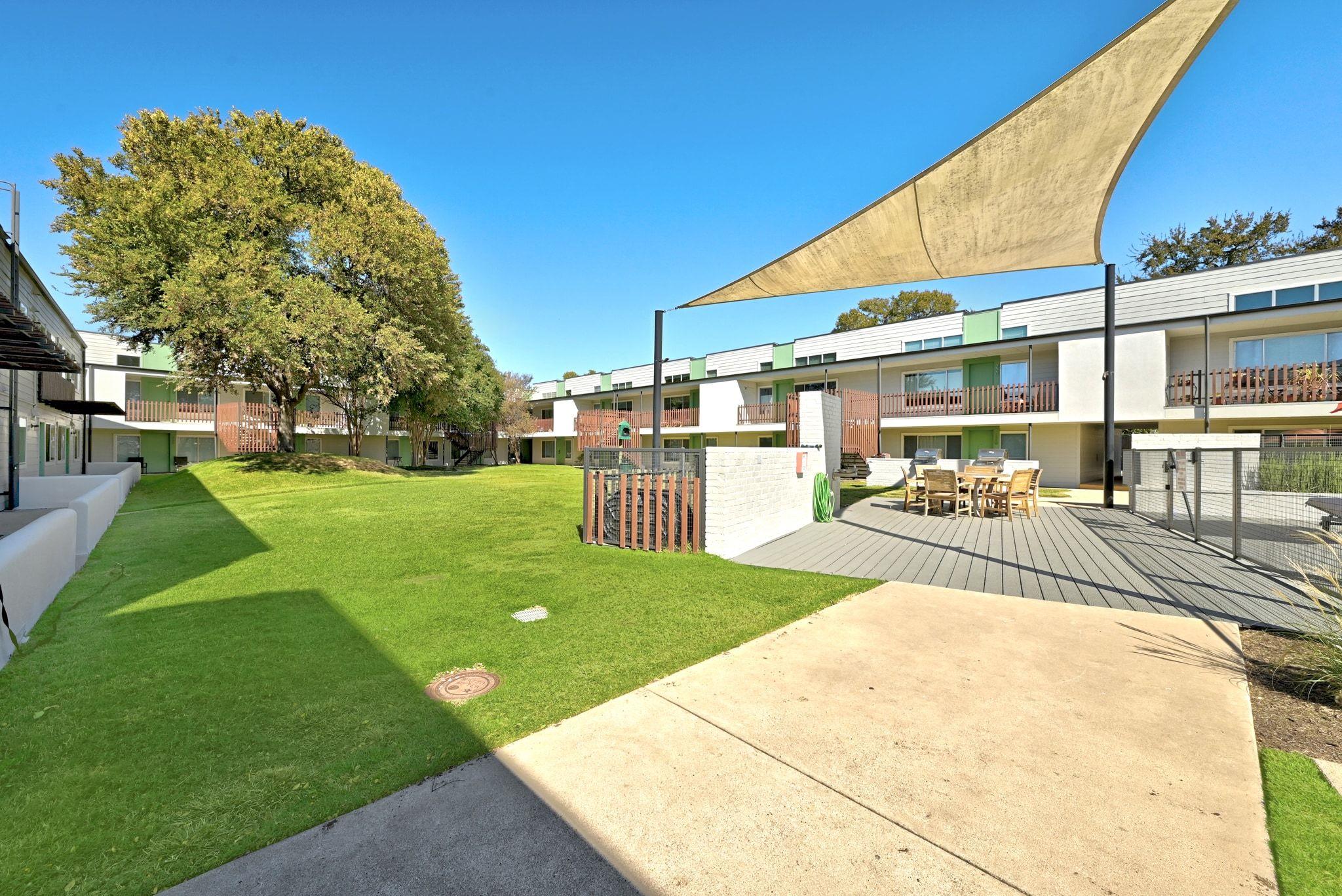 2200 Dickson Dr # 113, Austin, TX 78704