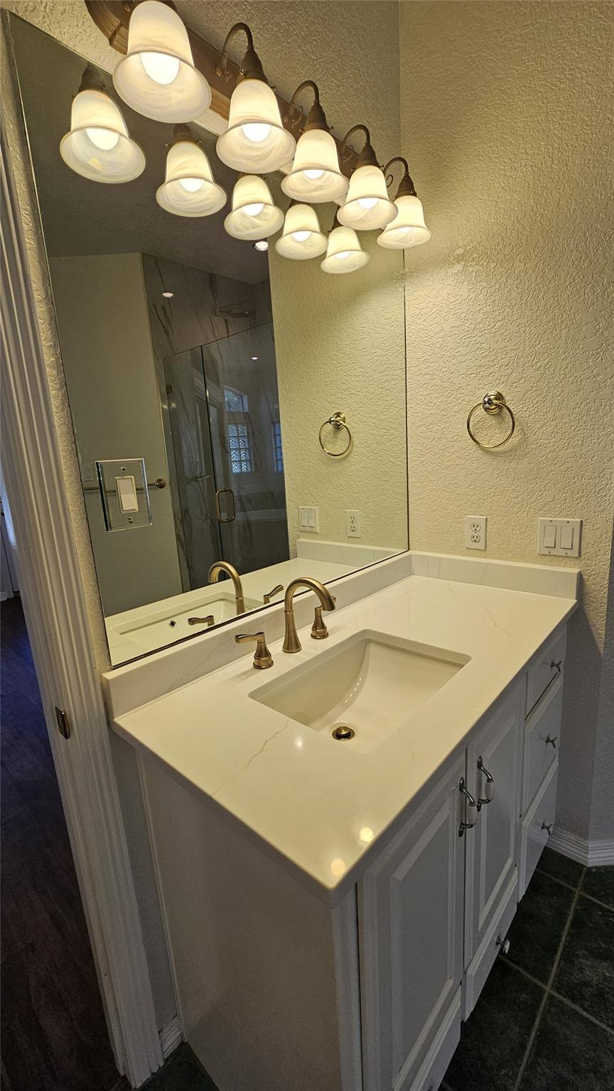 1301 County Road 262, Georgetown, TX 78633