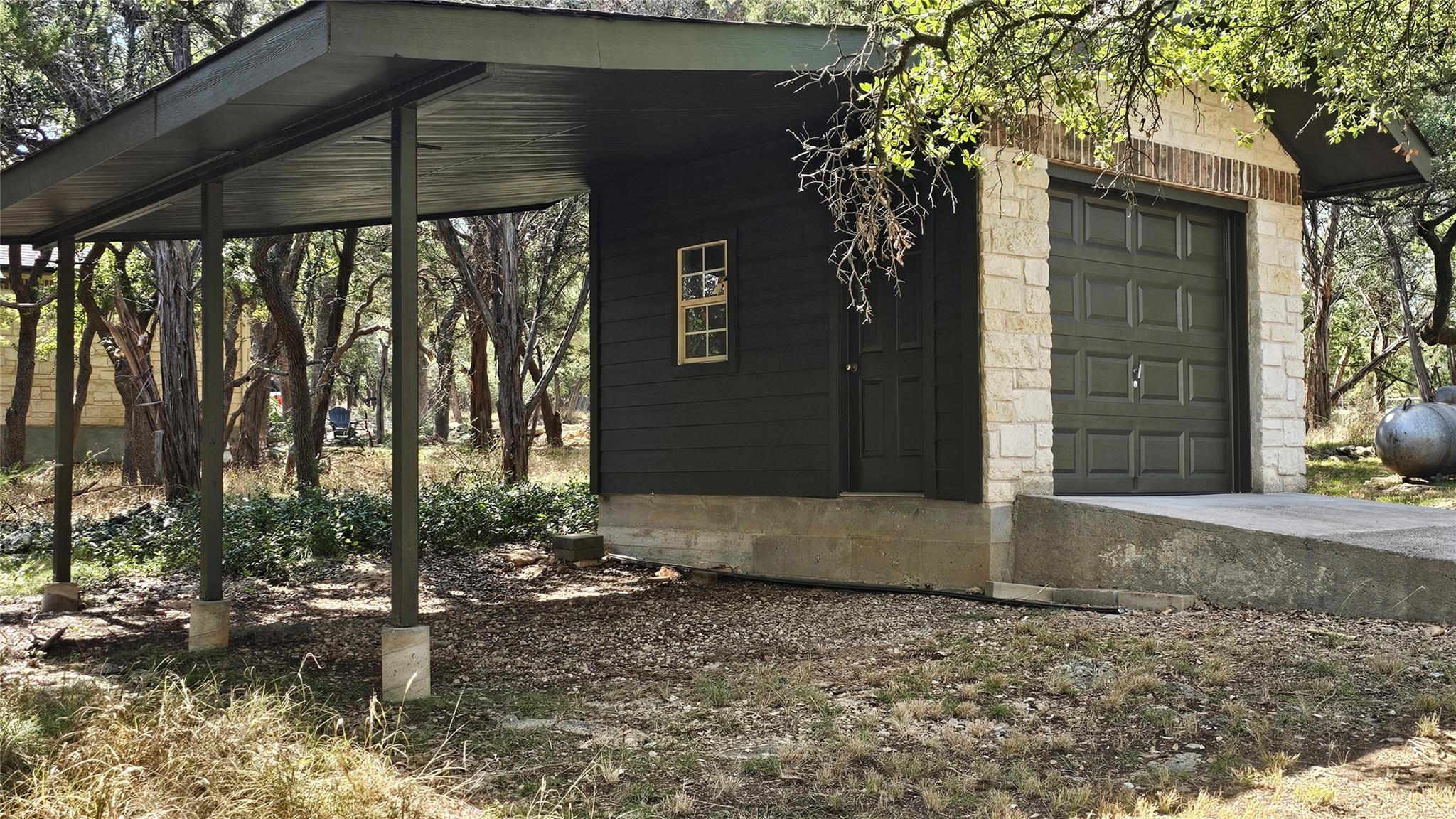 1301 County Road 262, Georgetown, TX 78633