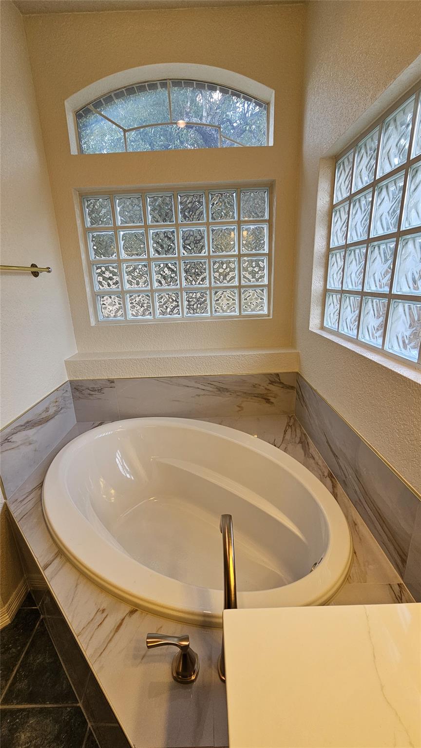 1301 County Road 262, Georgetown, TX 78633