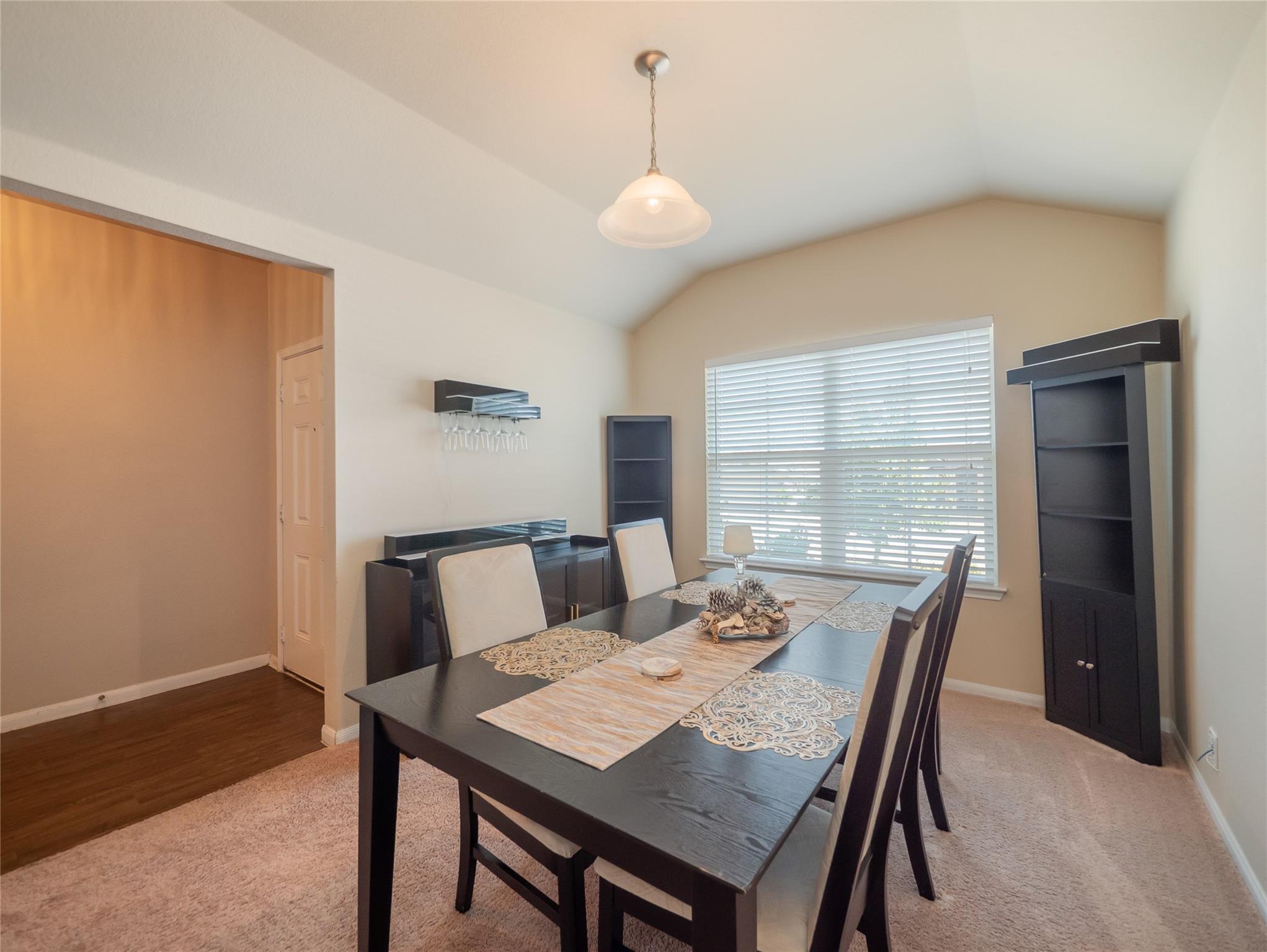 19021 Great Falls Dr, Manor, TX 78653