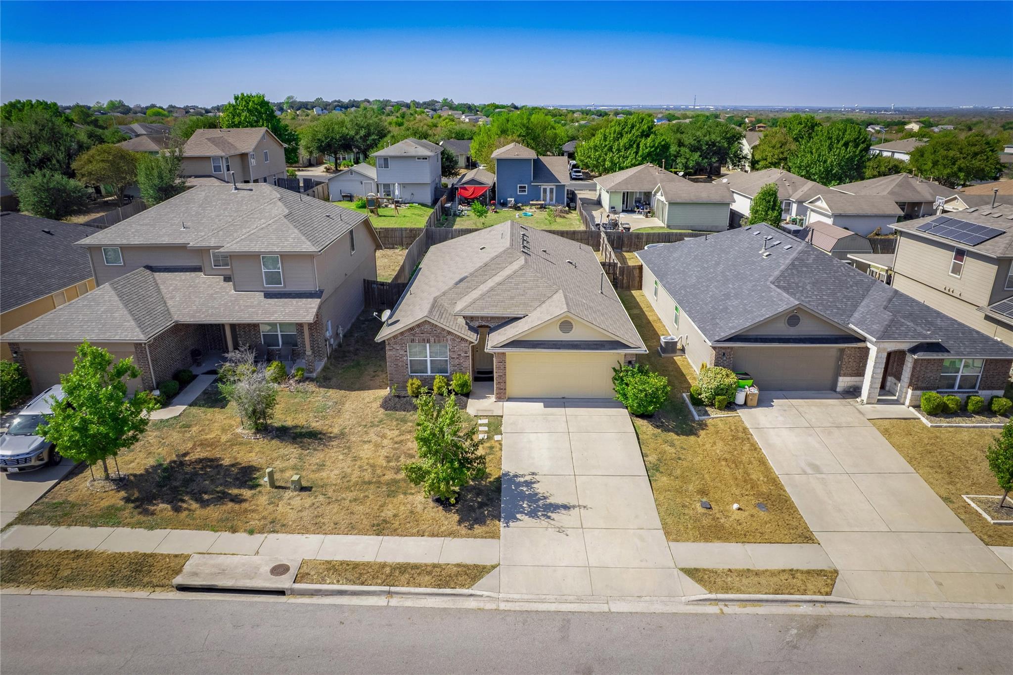 19021 Great Falls Dr, Manor, TX 78653