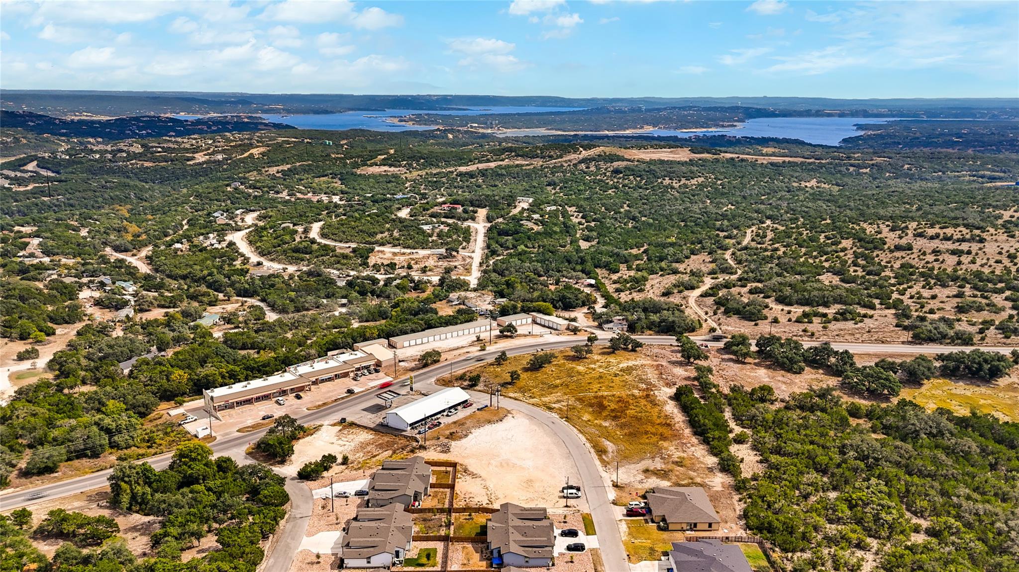 20100 TRAVIS Dr, Lago Vista, TX 78645