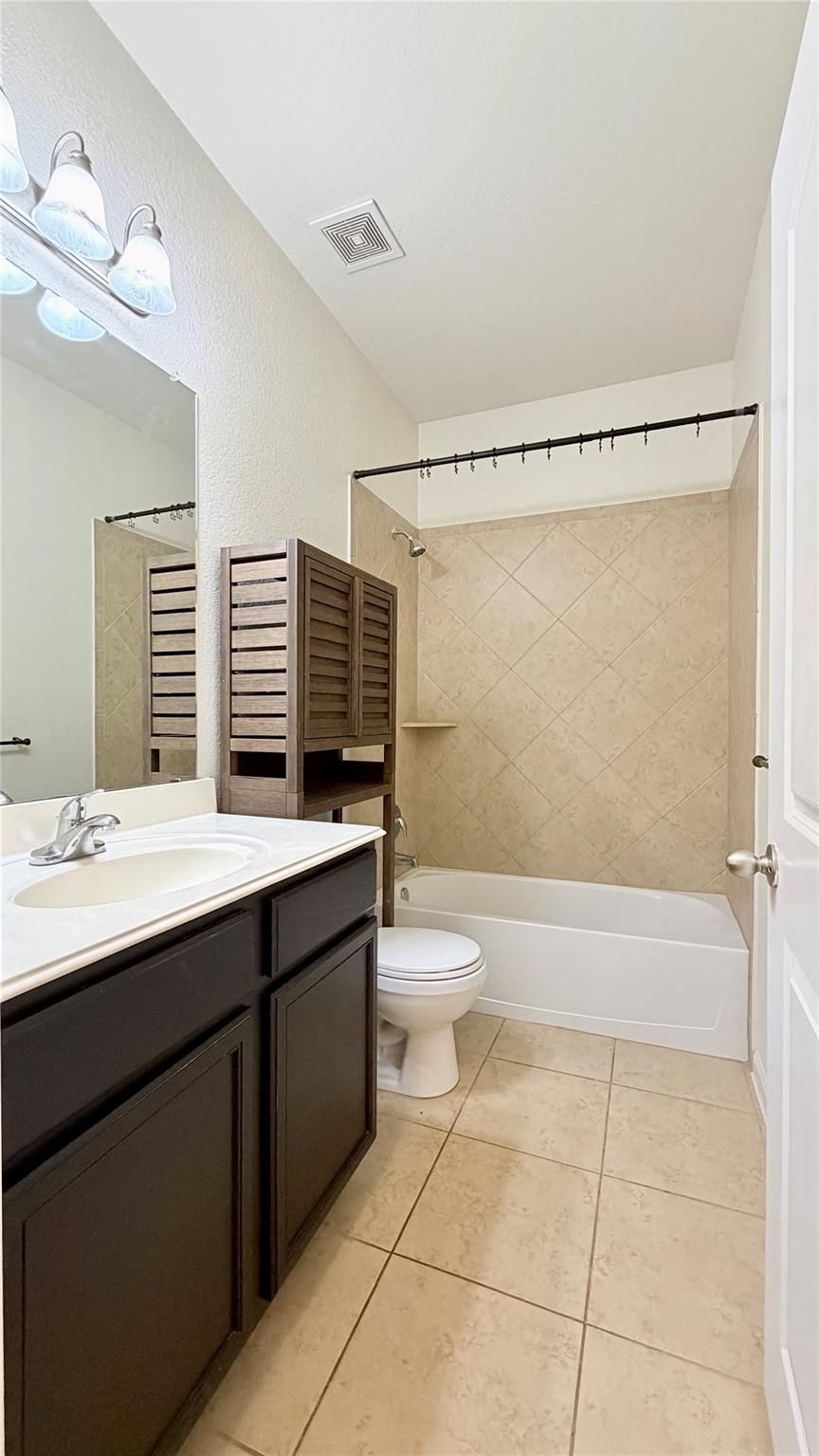 19616 Smith Gin St, Manor, TX 78653