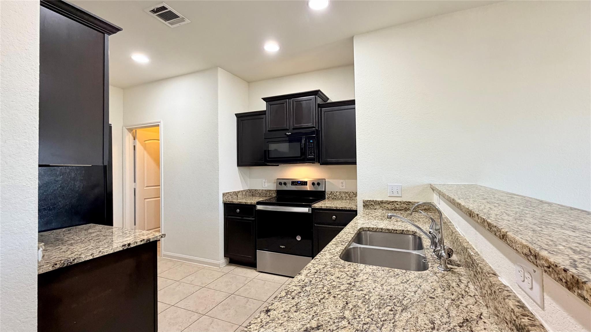 19616 Smith Gin St, Manor, TX 78653