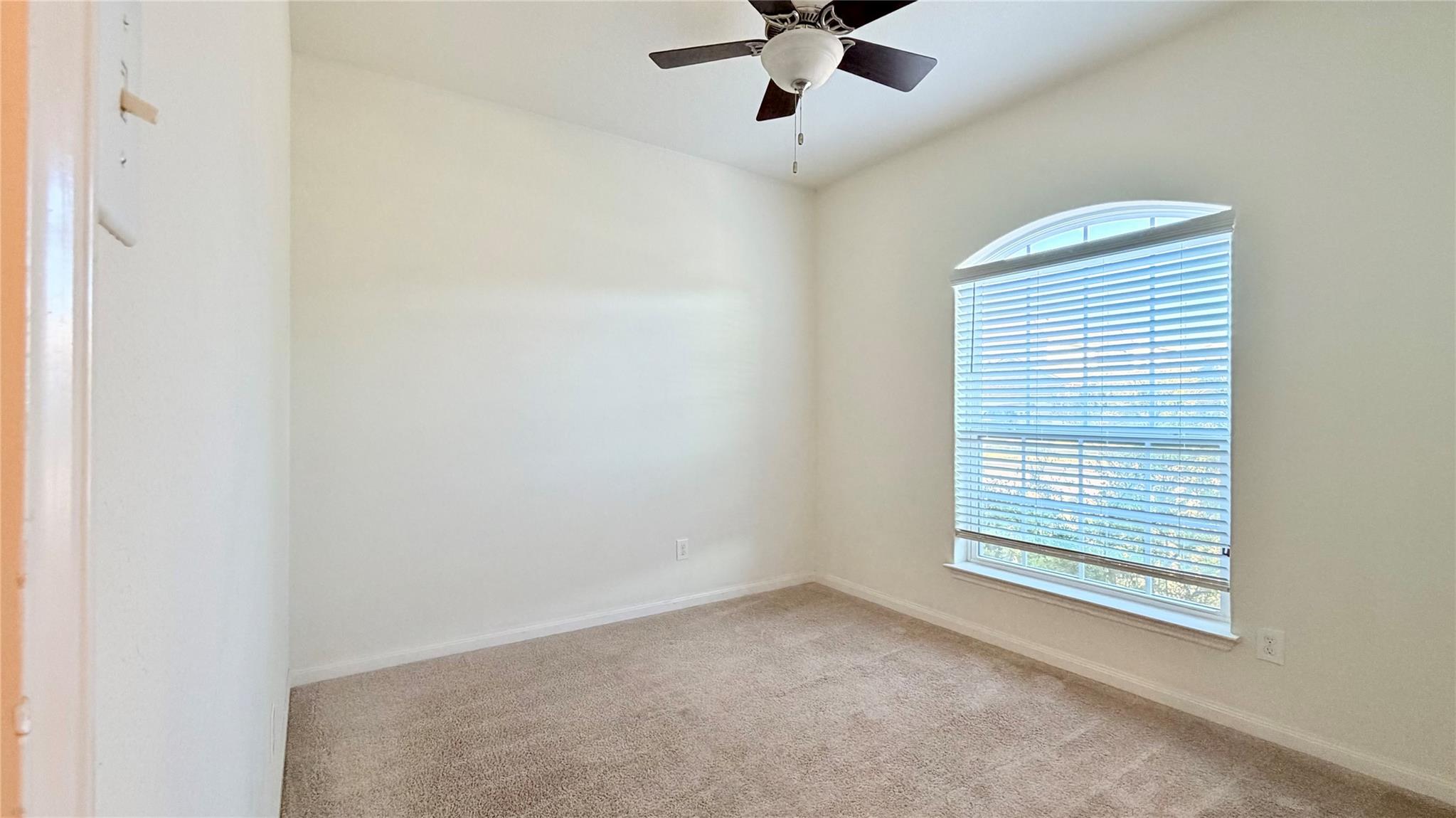 19616 Smith Gin St, Manor, TX 78653