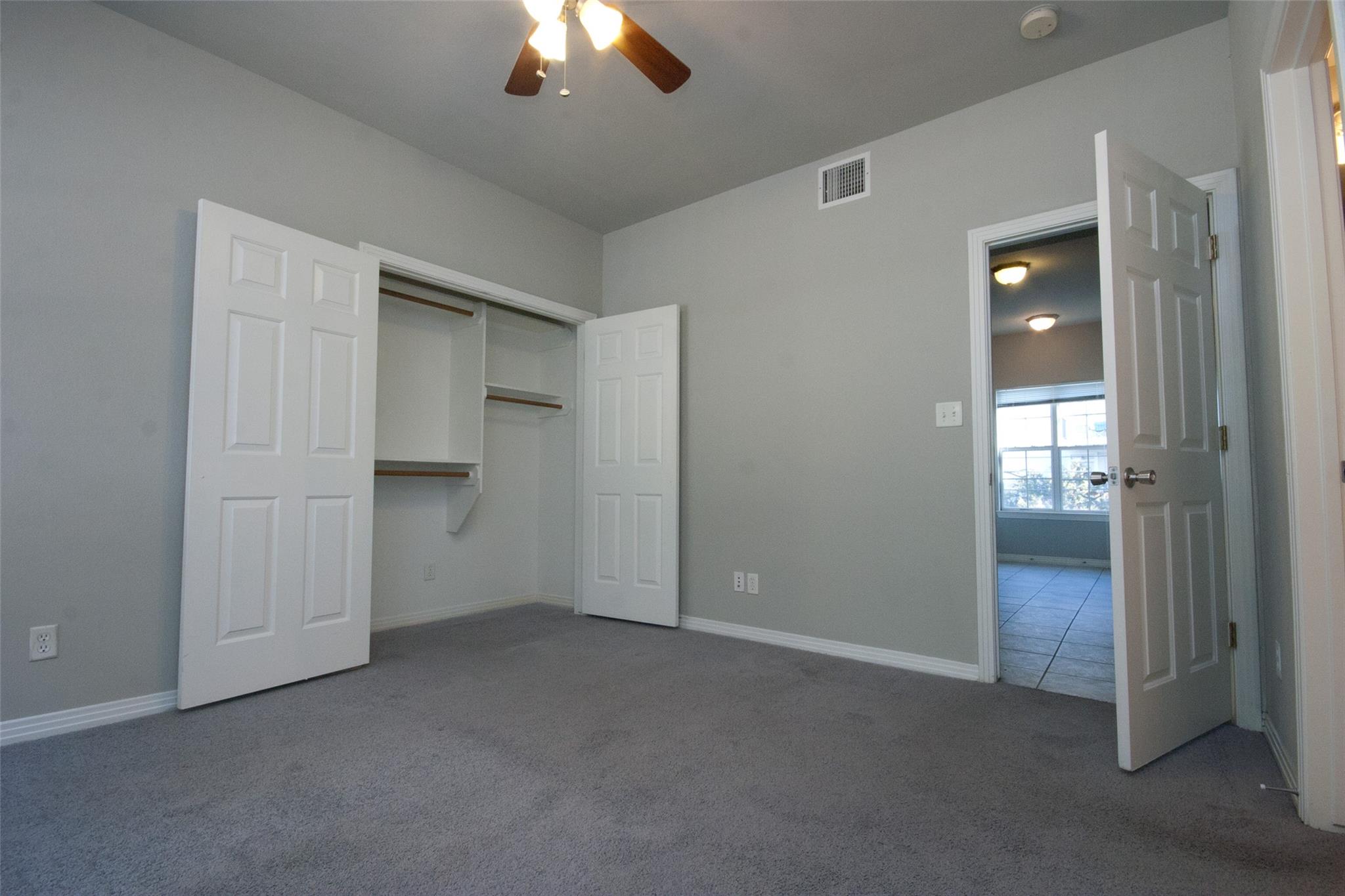 2410 Leon St # 201, Austin, TX 78705