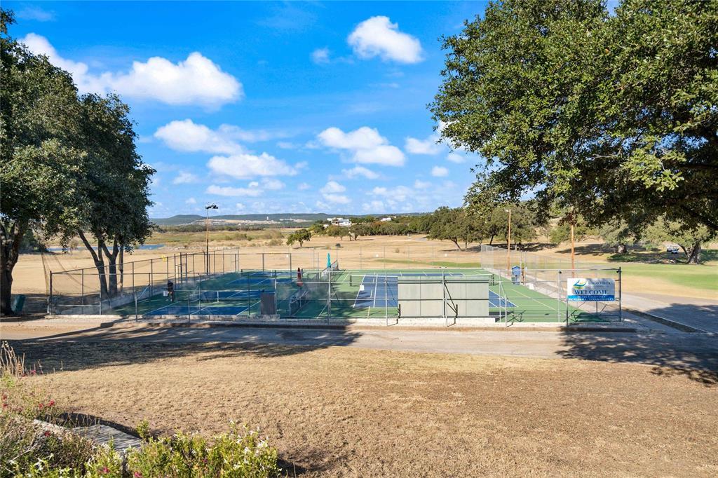 21400 Bison Trl, Lago Vista, TX 78645