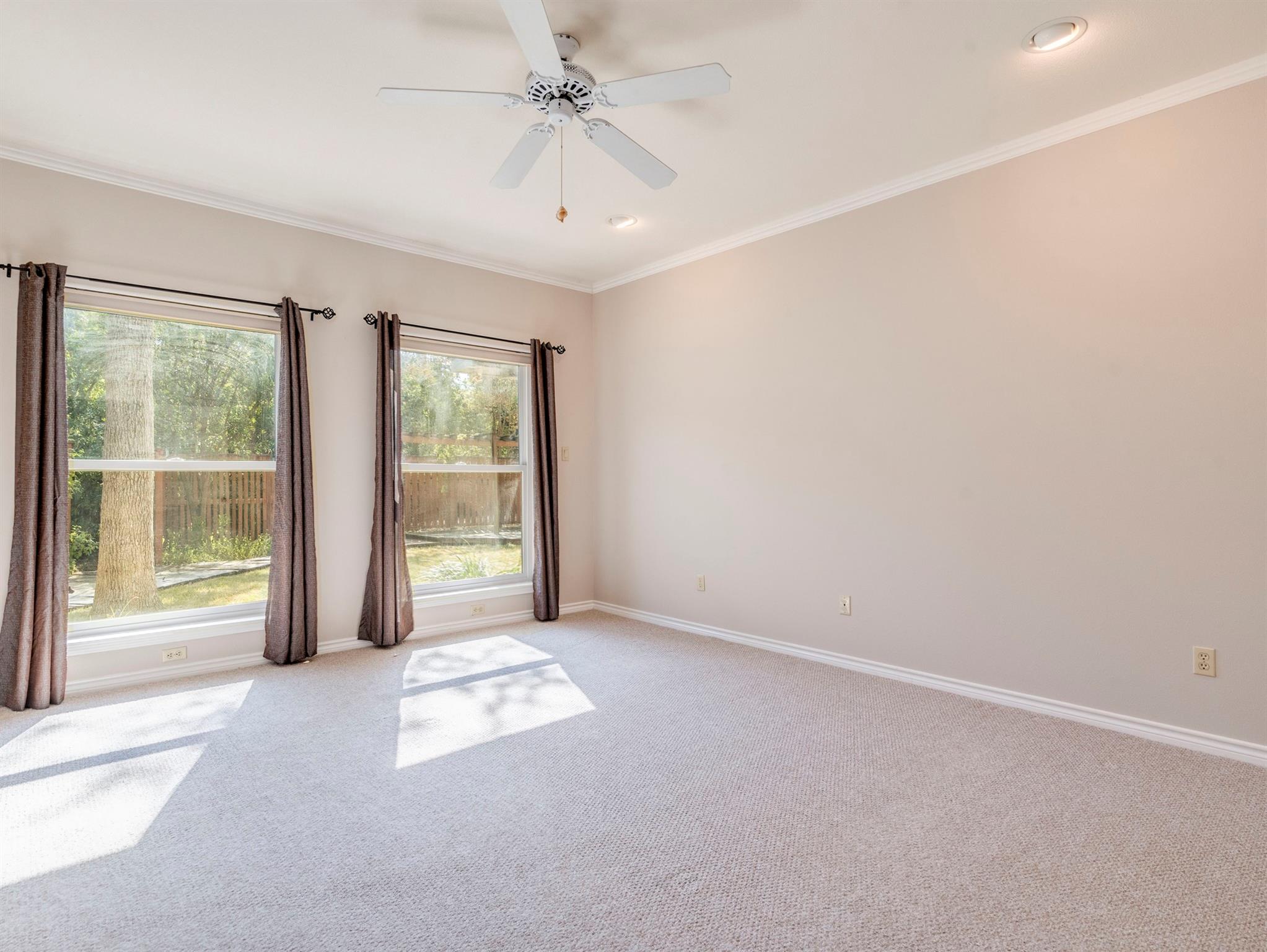 201 Dewberry Cv, Buda, TX 78610