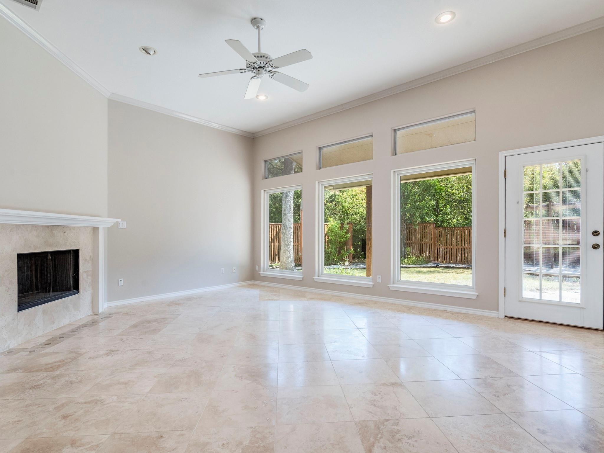 201 Dewberry Cv, Buda, TX 78610