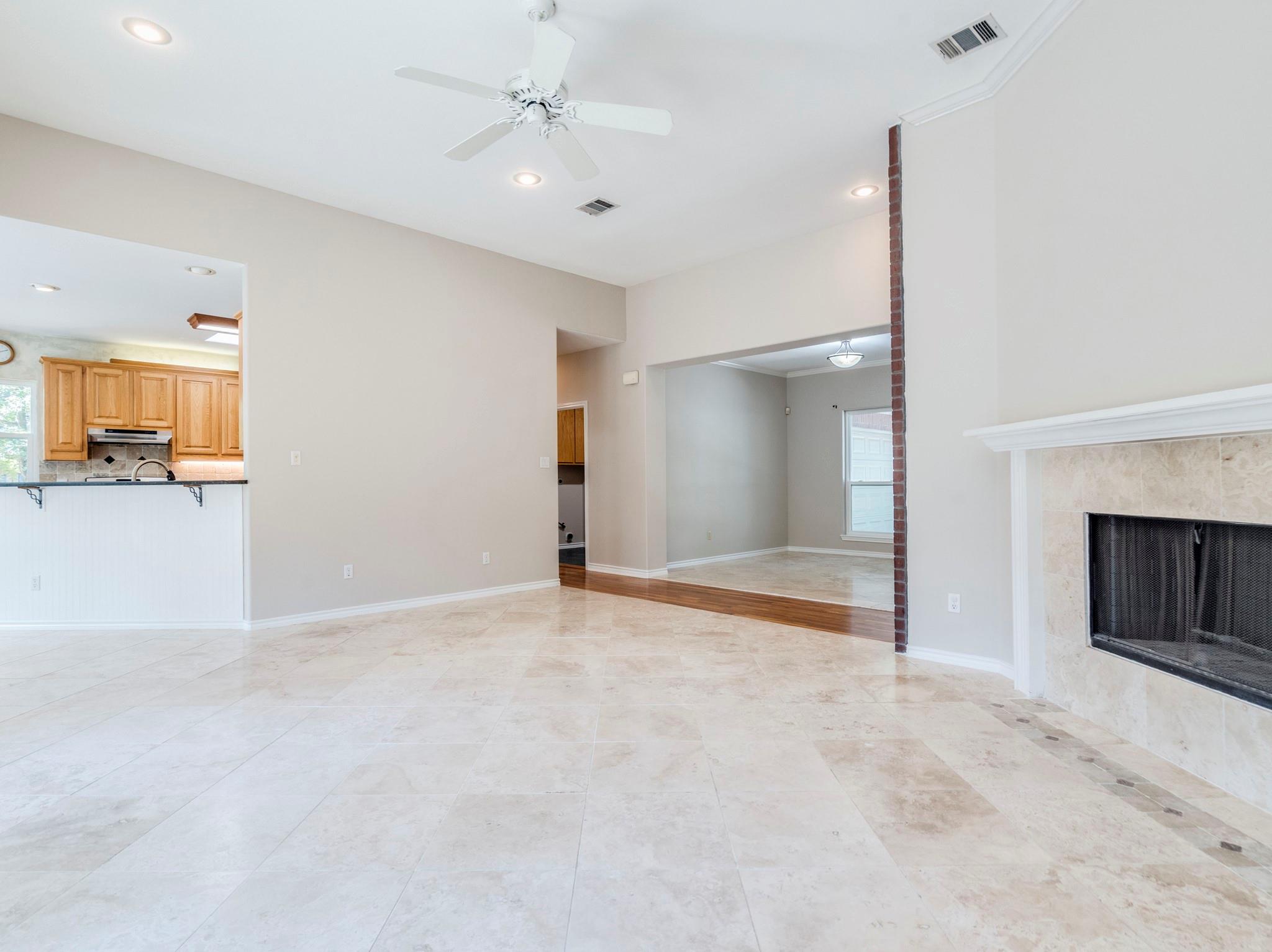 201 Dewberry Cv, Buda, TX 78610