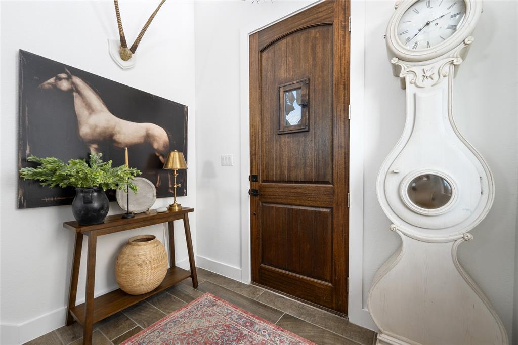 211 Honey Creek #6 Ct, Austin, TX 78738