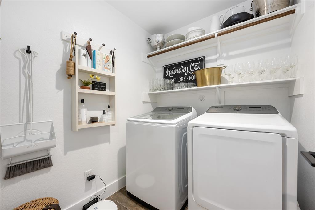 211 Honey Creek #6 Ct, Austin, TX 78738