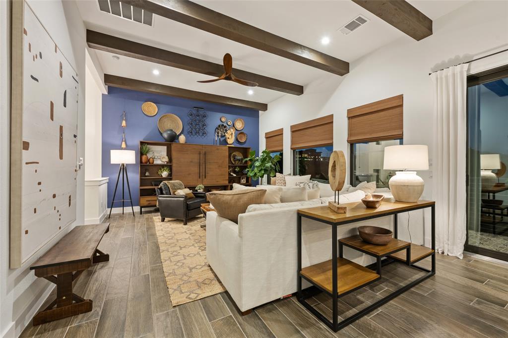 211 Honey Creek #6 Ct, Austin, TX 78738