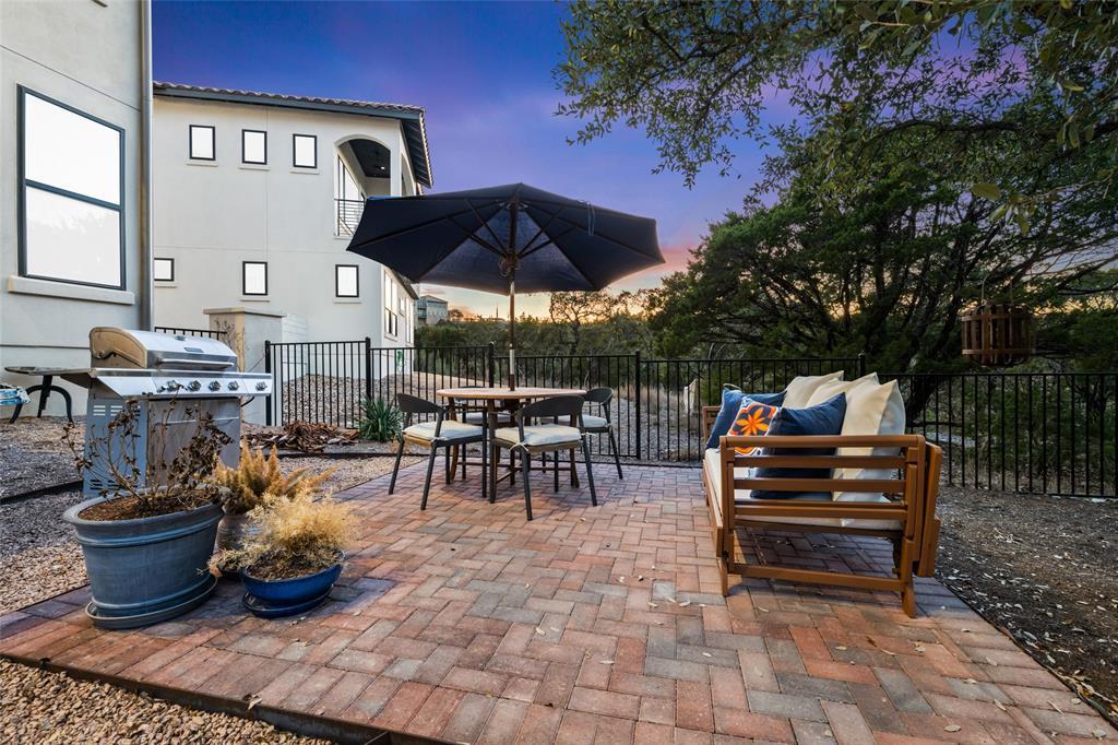 211 Honey Creek #6 Ct, Austin, TX 78738