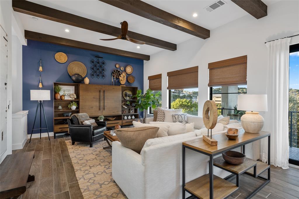 211 Honey Creek #6 Ct, Austin, TX 78738