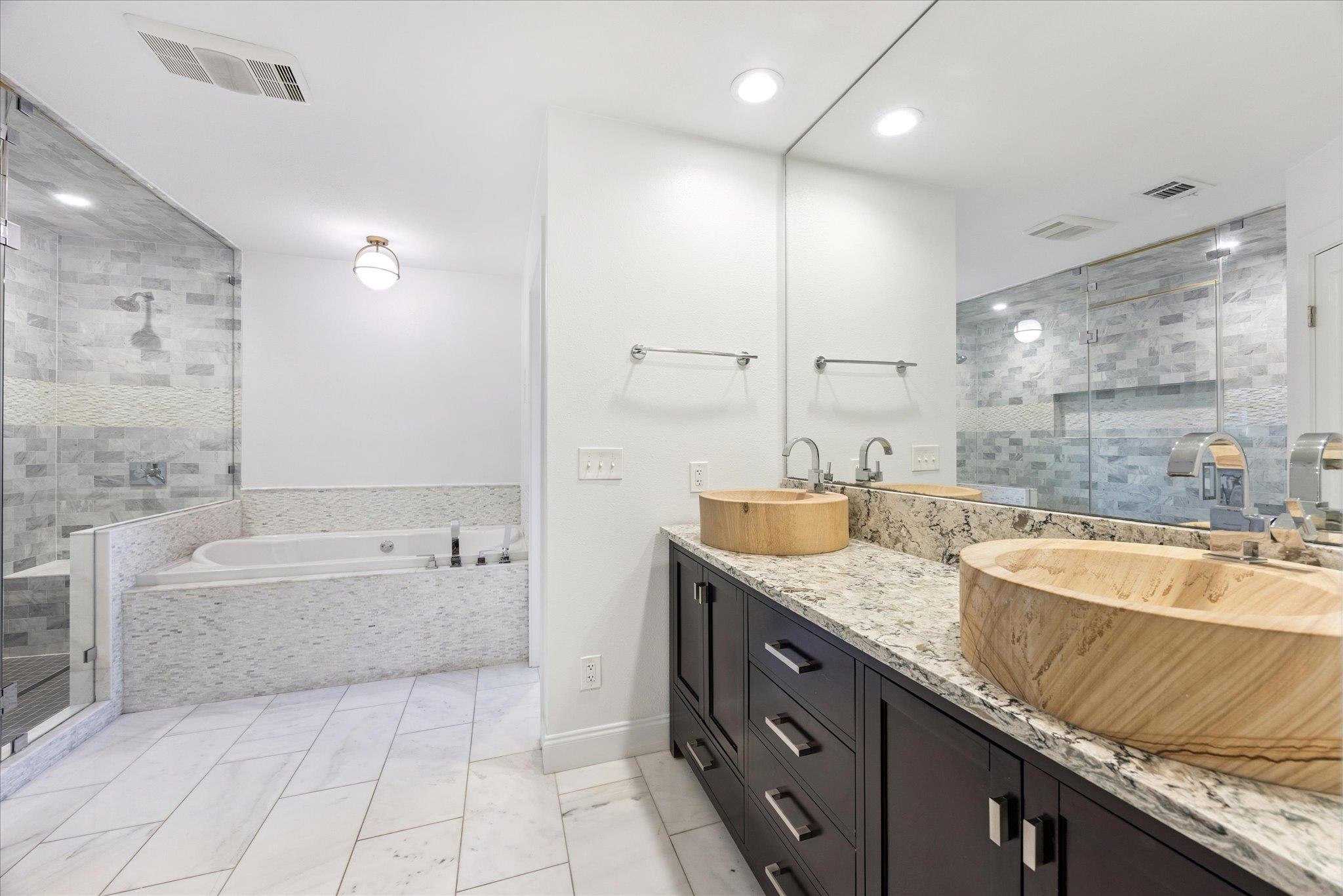 1106 Fairmount Ave, Austin, TX 78704